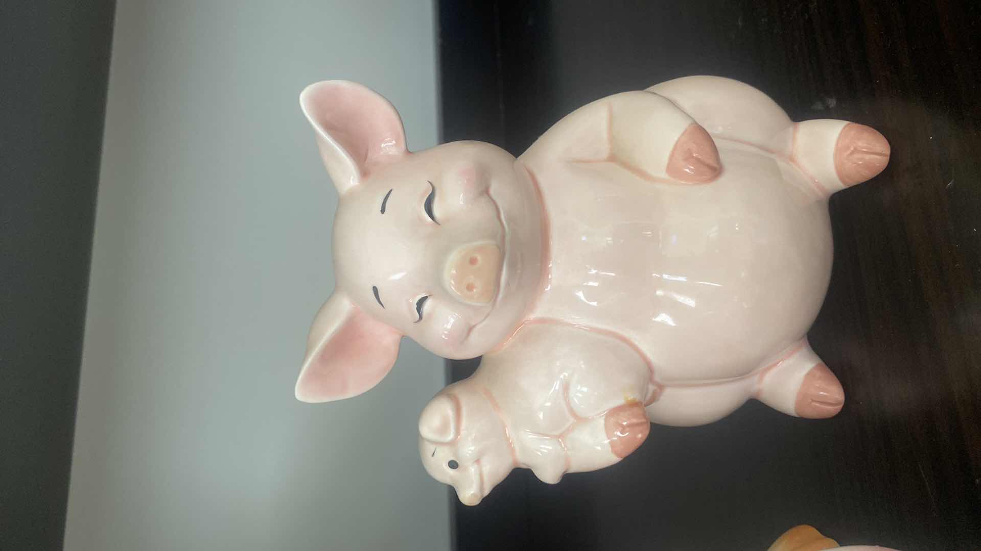 Photo 1 of 2 - PIGGY BANKS LARGEST 13” x 8”