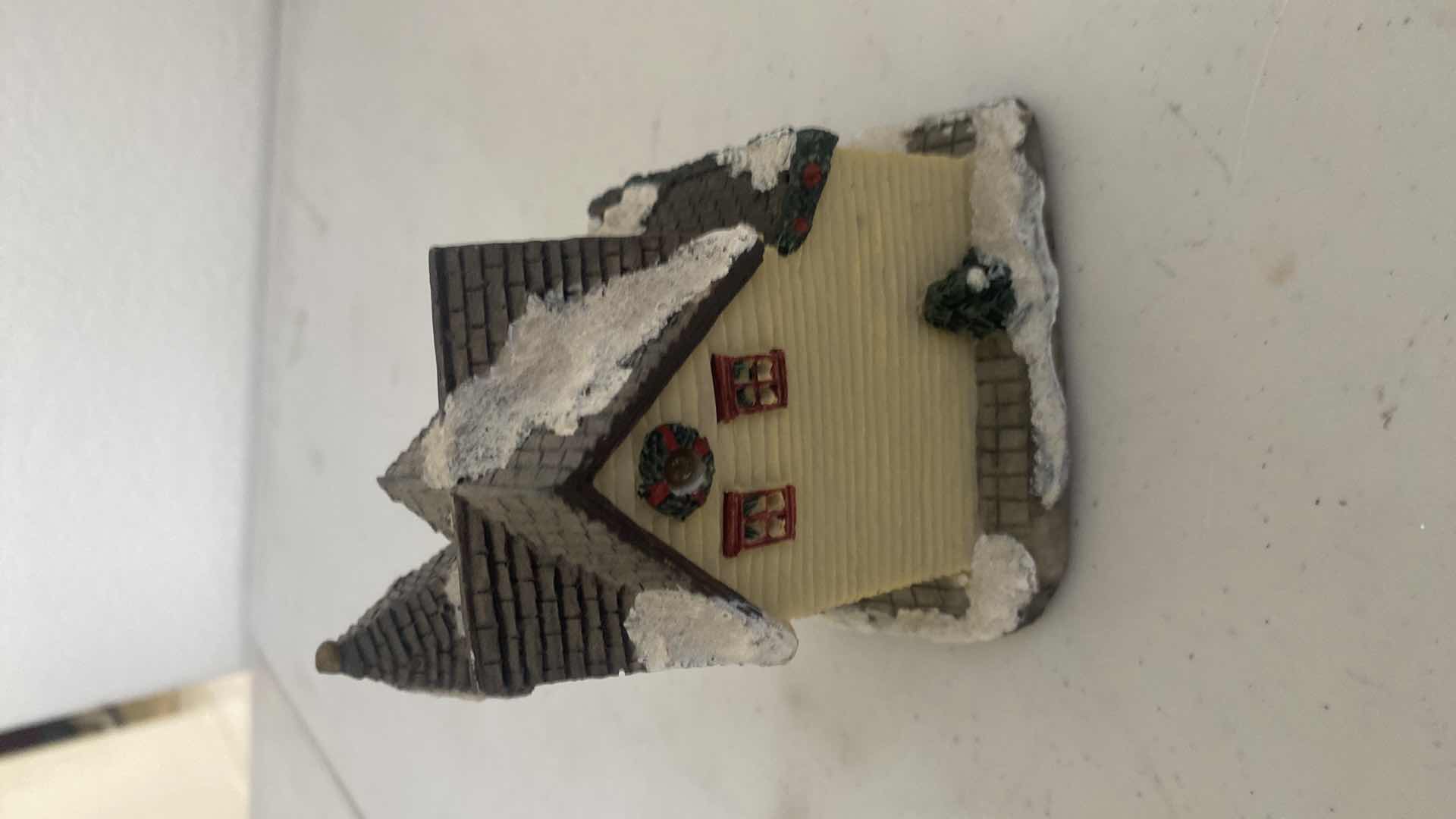 Photo 1 of SEWING MUSIC BOX PLAYS WHISTLE WHILE YOU WORK & HOUSE LARGEST 5” x 6”