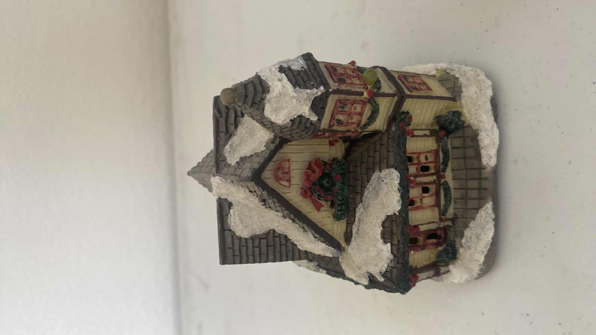 Photo 1 of SEWING MUSIC BOX PLAYS WHISTLE WHILE YOU WORK & HOUSE LARGEST 5” x 6”