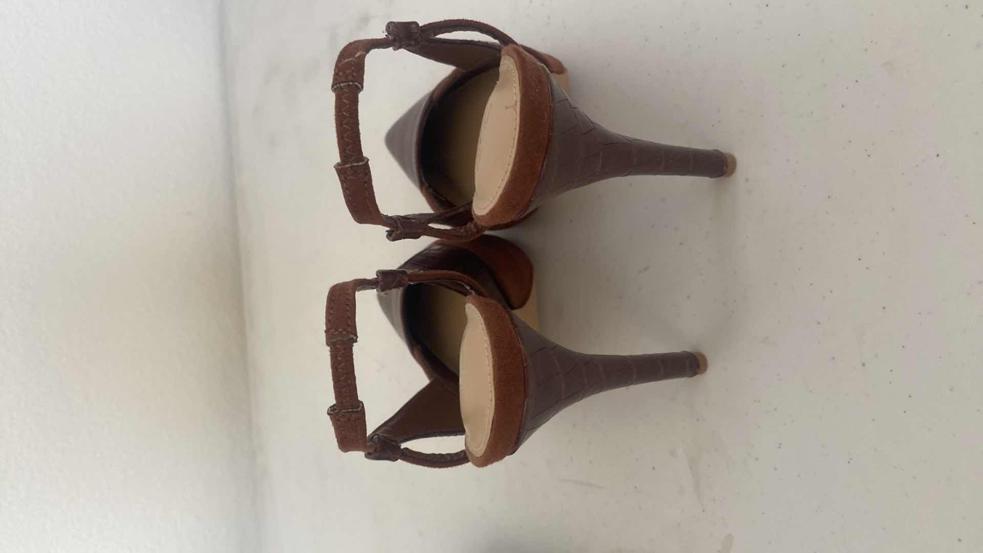 Photo 1 of WOMENS DRESS STILETTOS SIZE 7 1/2