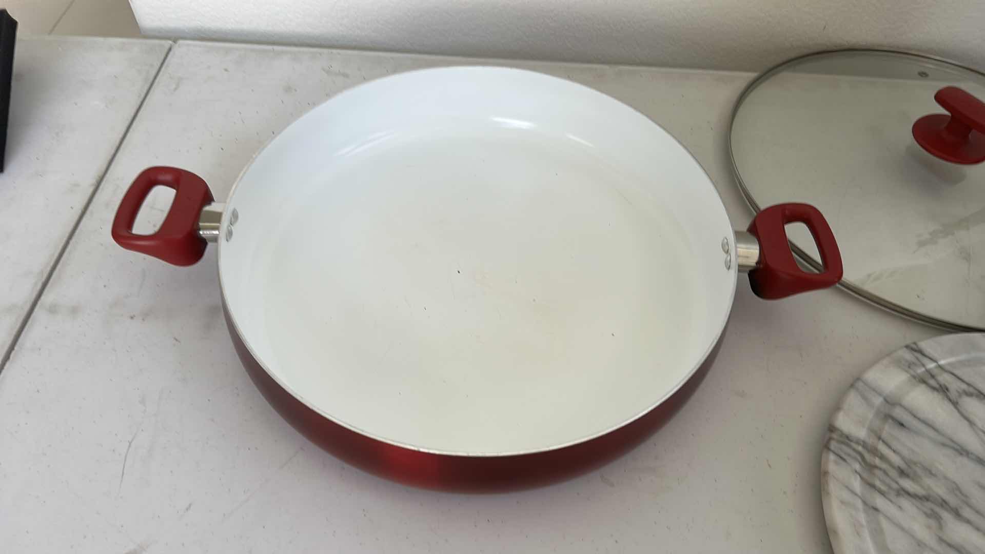 Photo 1 of 14.5” SKILLET AND MARBLE TRIVIT