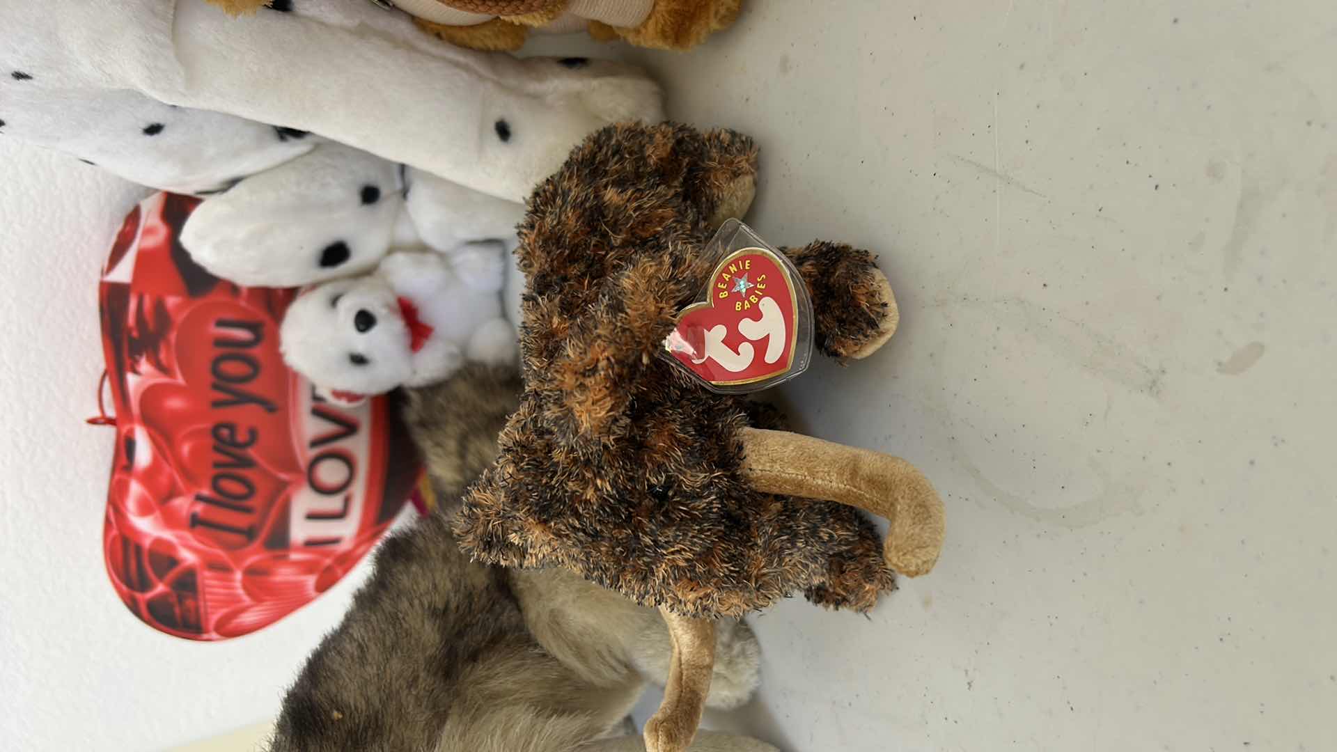 Photo 1 of STUFFED ANIMALS
