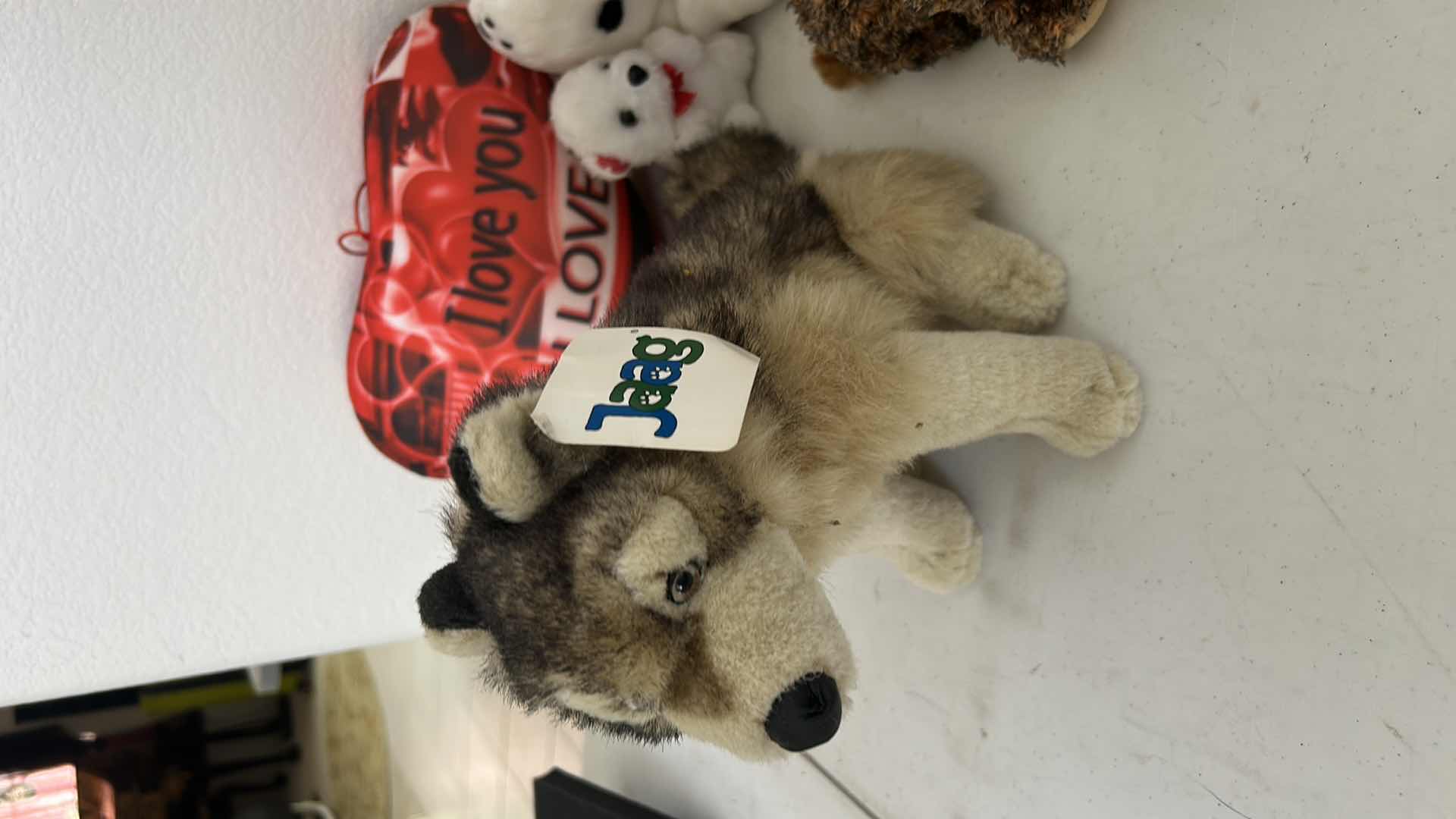 Photo 1 of STUFFED ANIMALS