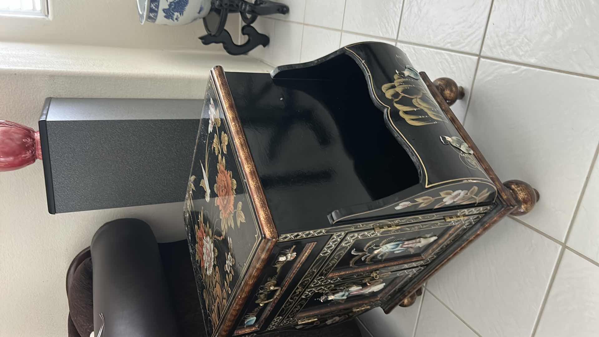 Photo 1 of ORIENTAL BLACK LACQUER END TABLE WITH INTRICATE INLAY. 25.5” x 13.5” X H23.5”