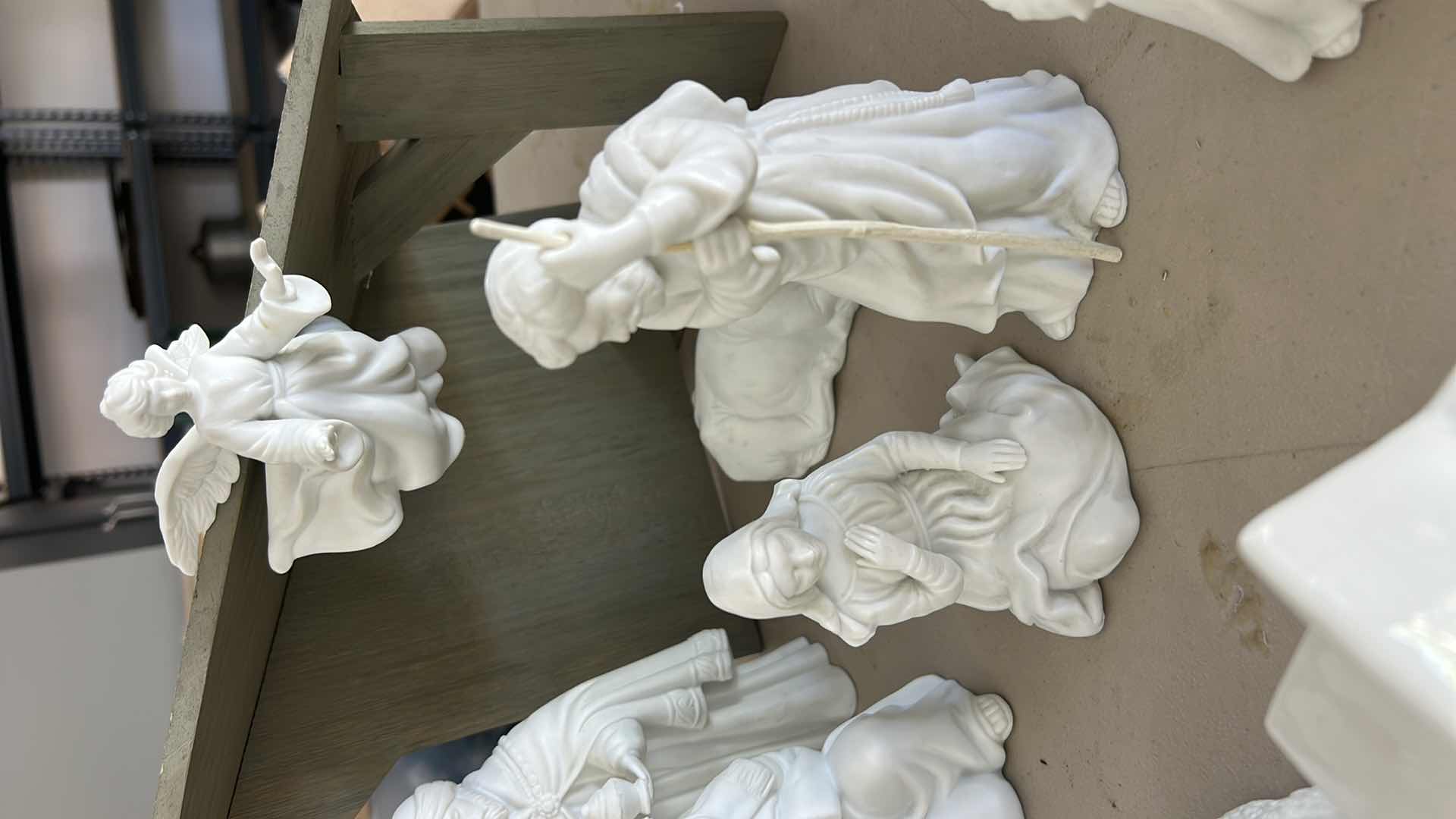 Photo 1 of VINTAGE 13 PC AVON NATIVITY PIECES, STAR AND WOOD STRUCTURE