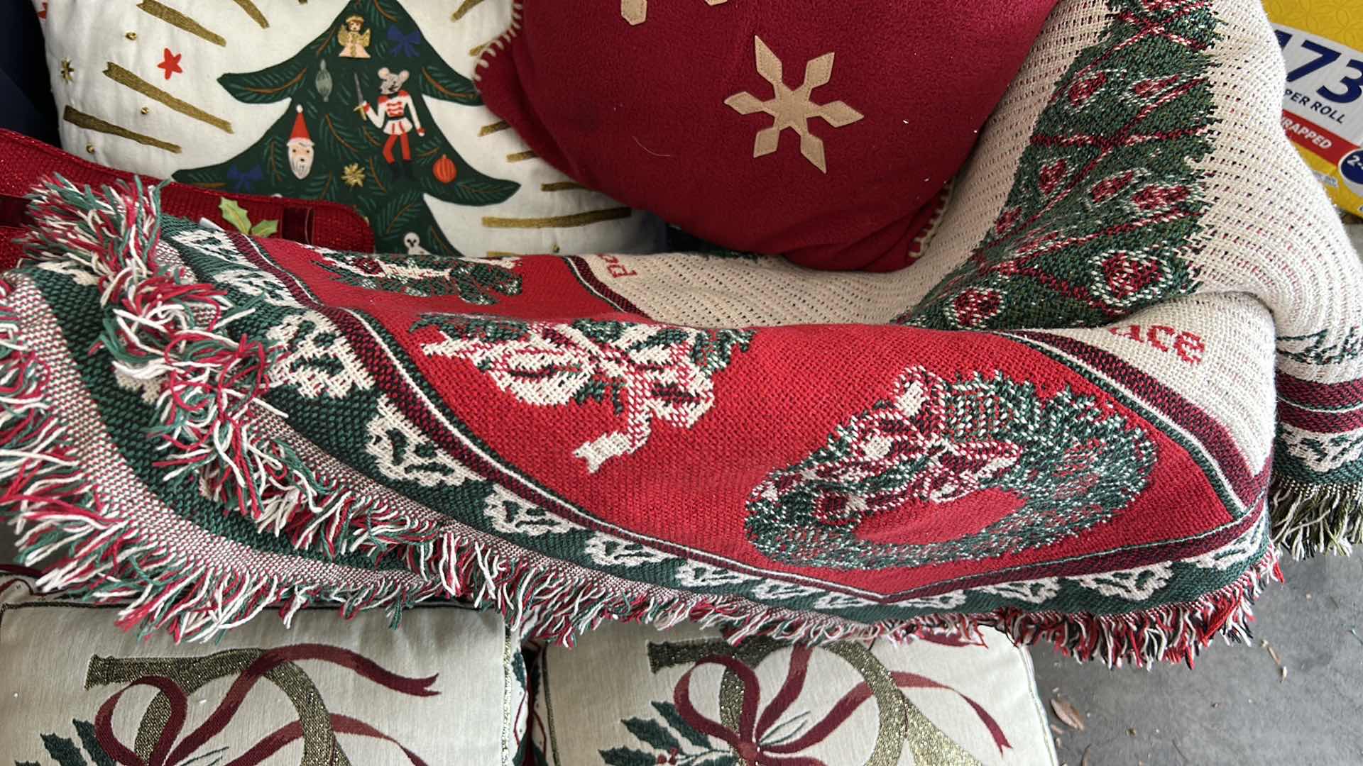 Photo 1 of LARGE TOTE WITH CHRISTMAS PILLOWS AND THROW BLANKET