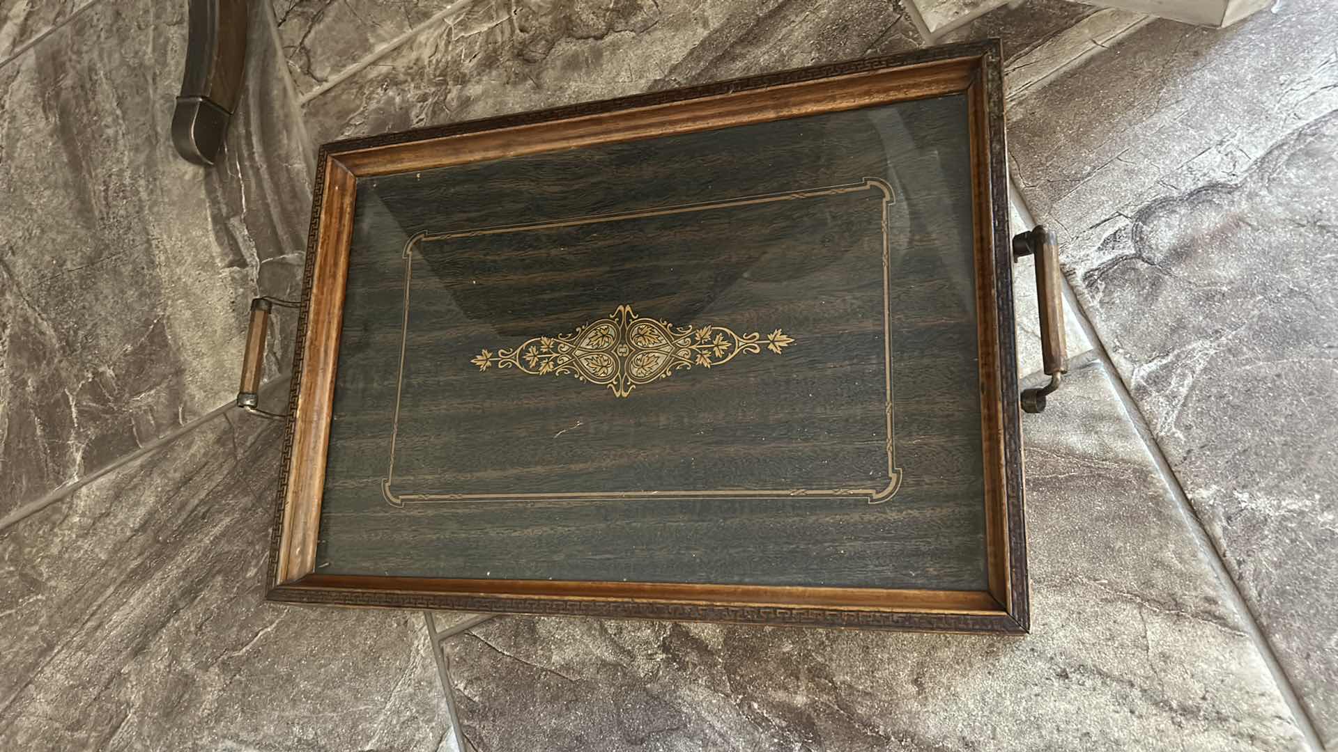 Photo 1 of VINTAGE WOOD GLASS INSERT SERVING TRAY 
21” x 13 1/2”
