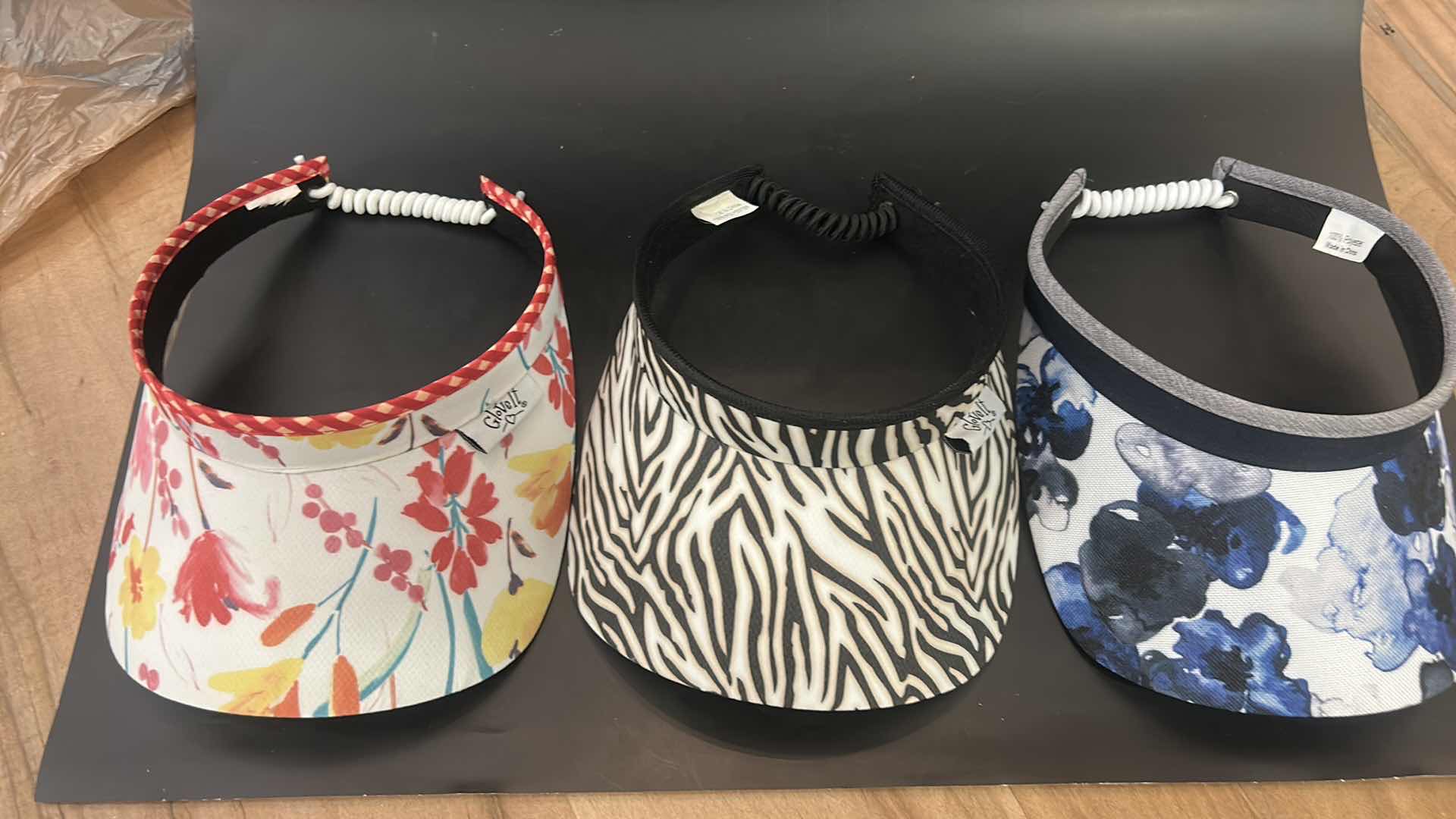 Photo 1 of NEW- 6 SUN VISORS