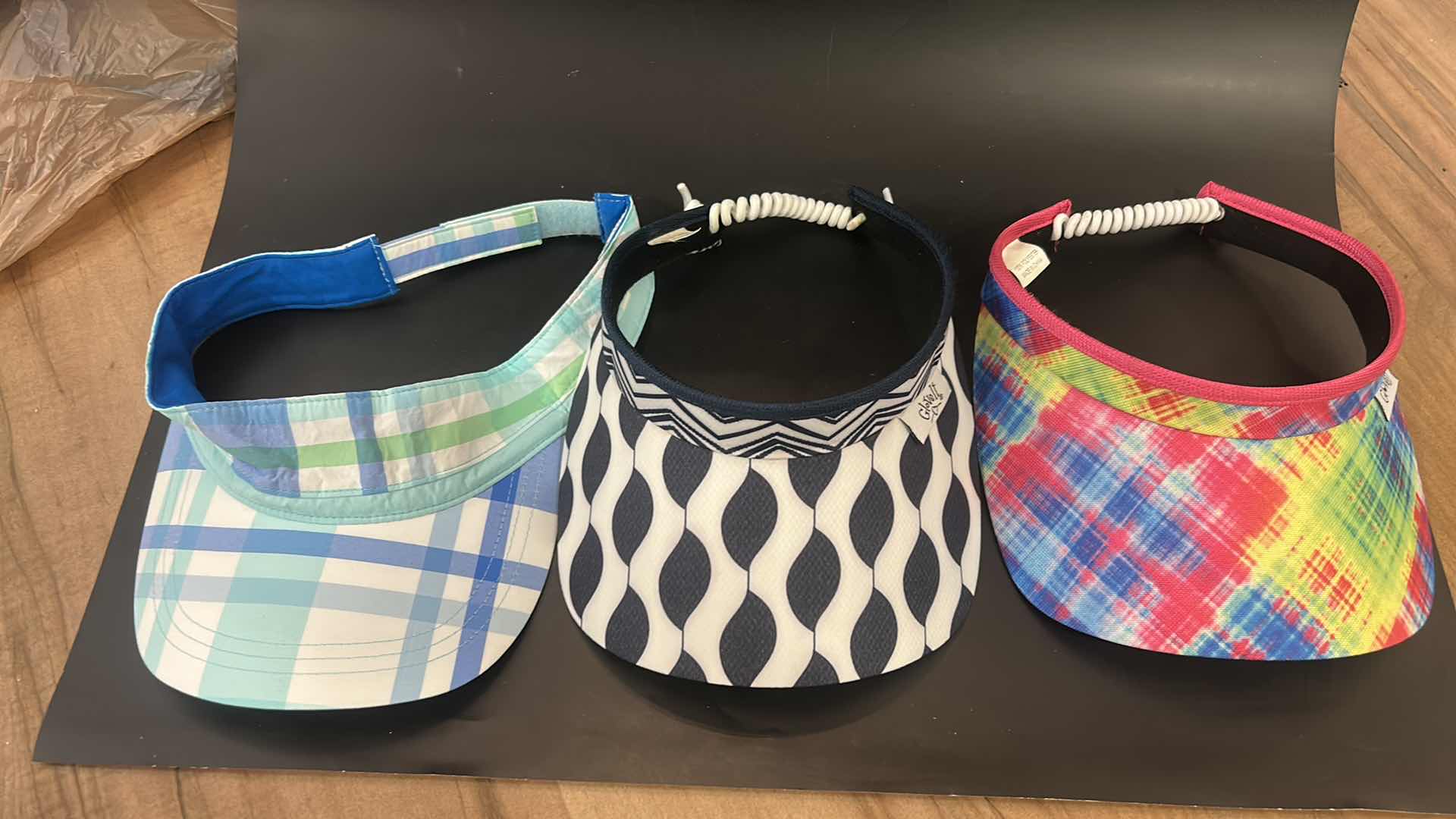 Photo 1 of NEW- 6 SUN VISORS