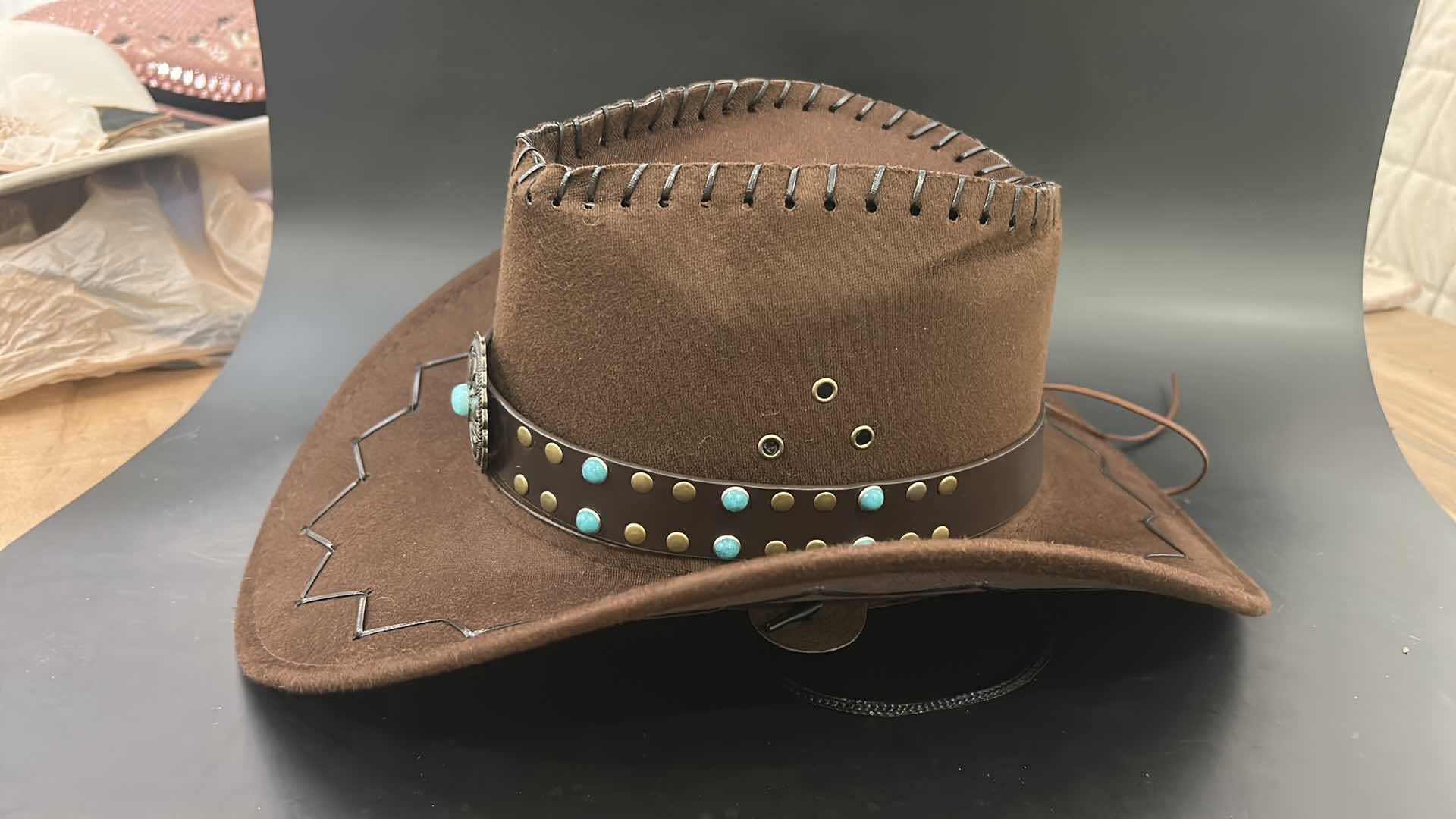 Photo 1 of NEW- MENS/WOMENS WESTERN STYLE HAT SIZE MED
