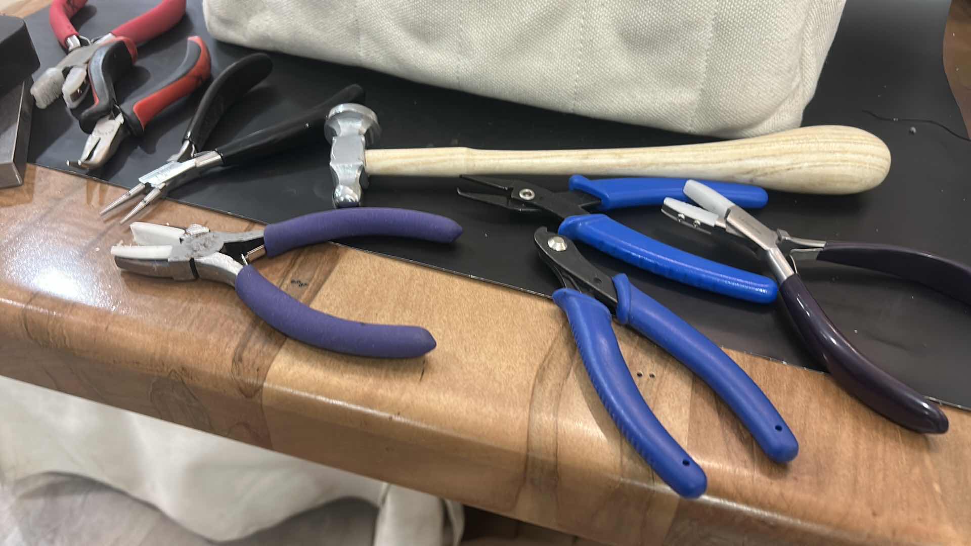 Photo 1 of TOTE WITH JEWELRY MAKING TOOLS