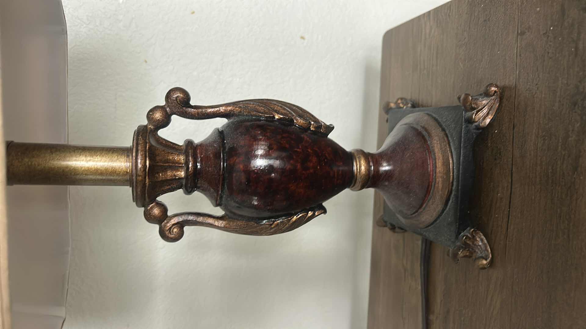 Photo 1 of HOME DECOR, RESIN LAMP H18” & GLASS CAR AND PYRAMID