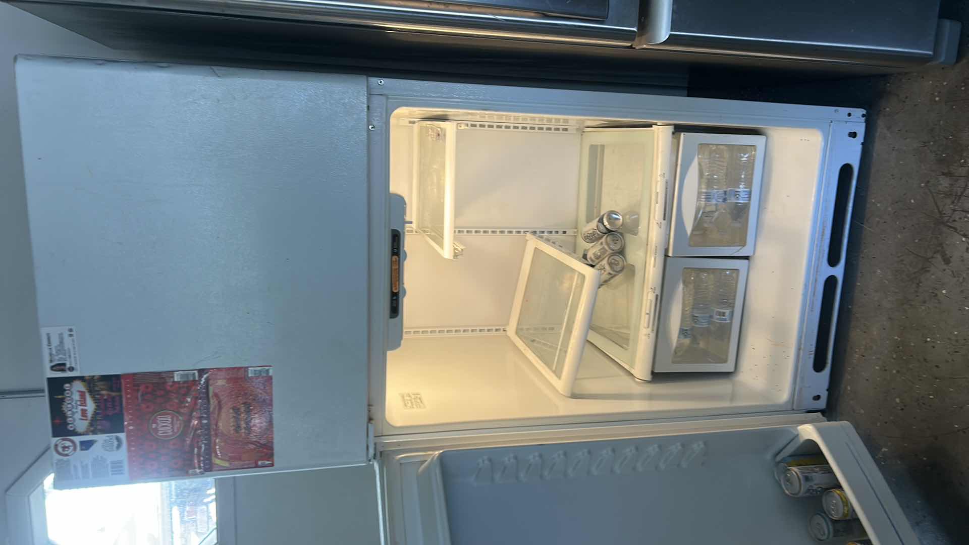 Photo 1 of TOP FREEZER REFRIGERATOR
