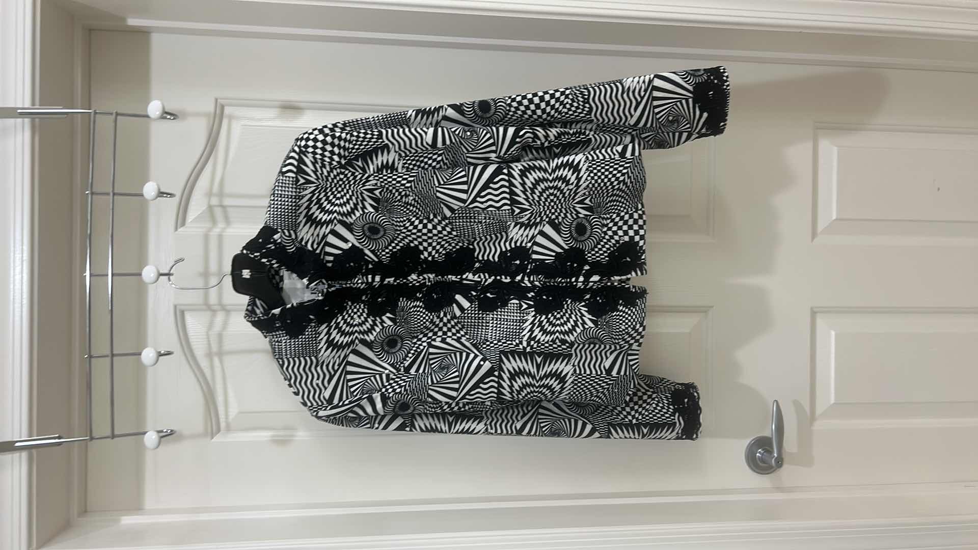 Photo 1 of ISABEL MARANT DESIGNER BLACK & WHITE JACKET (M)