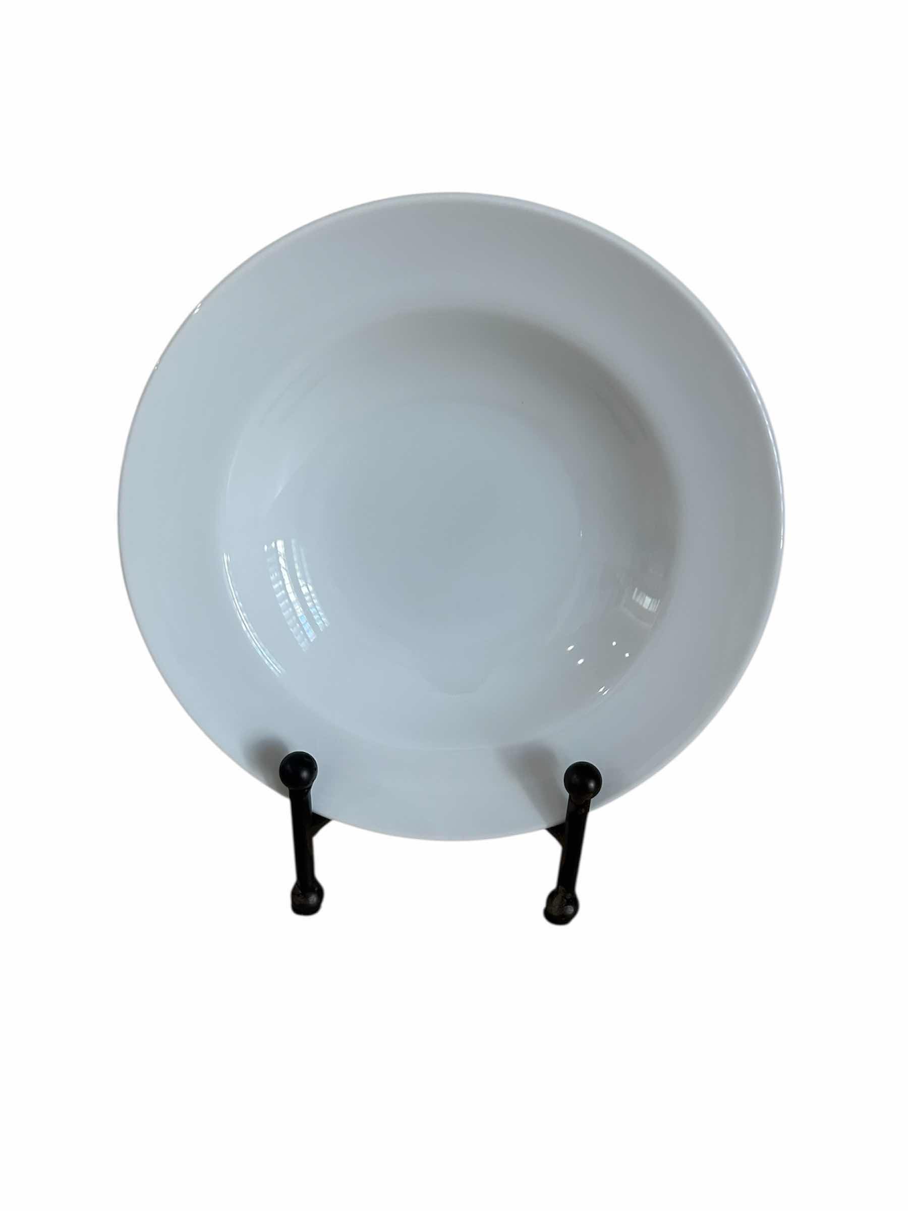 Photo 1 of 6 WILLIAM SONOMA "BRASSERIE" SOUP BOWLS