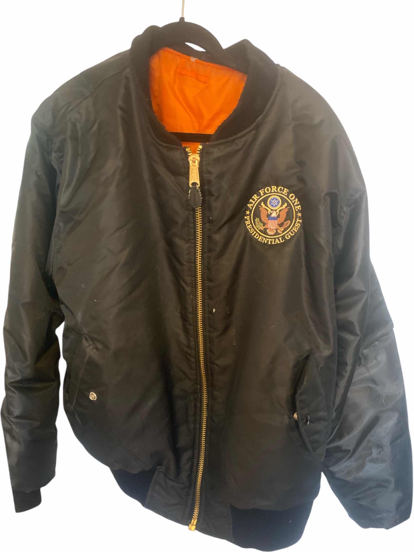 Photo 1 of MENS AIR FORCE ONE PRESIDENTIAL GUEST JACKET EST SIZE XX LARGE