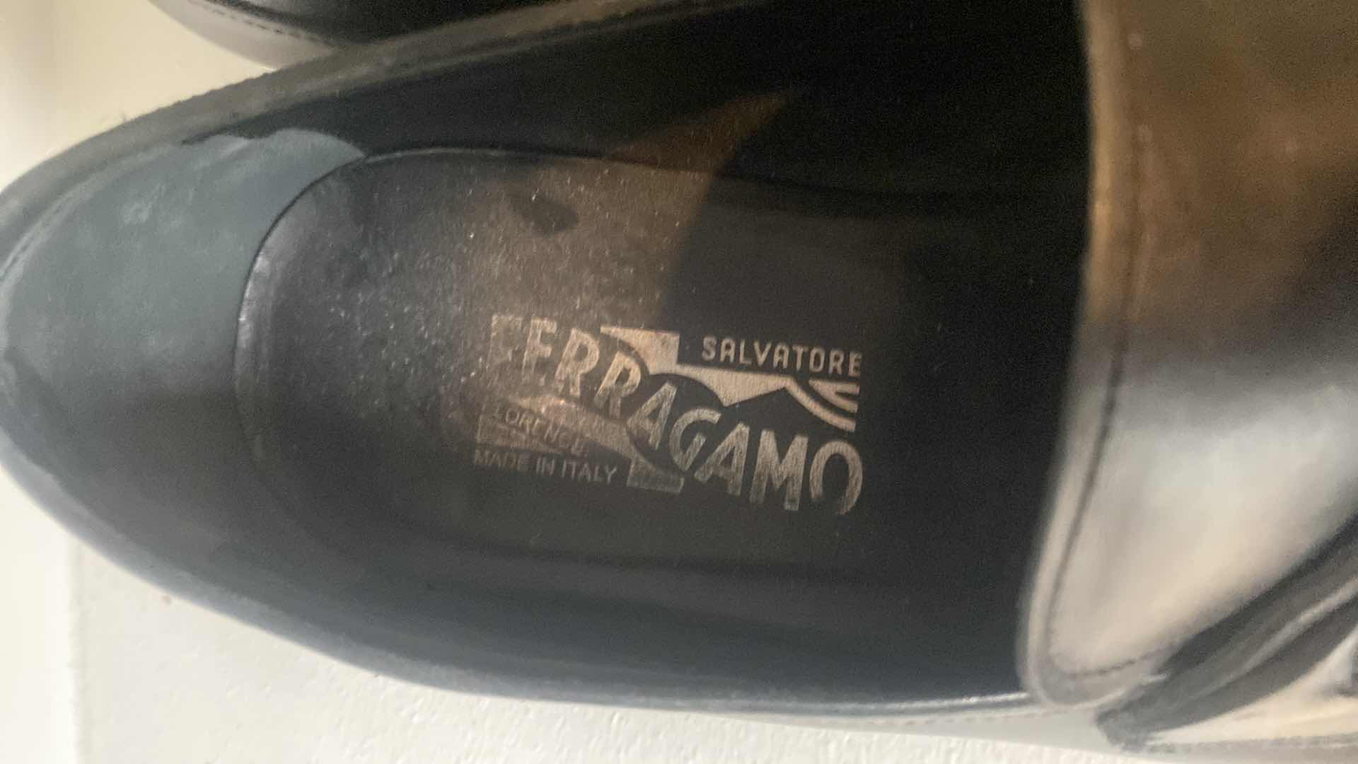 Photo 1 of MENS SALVATORE FERRAGAMO LOAFERS SIZE 9 1/2