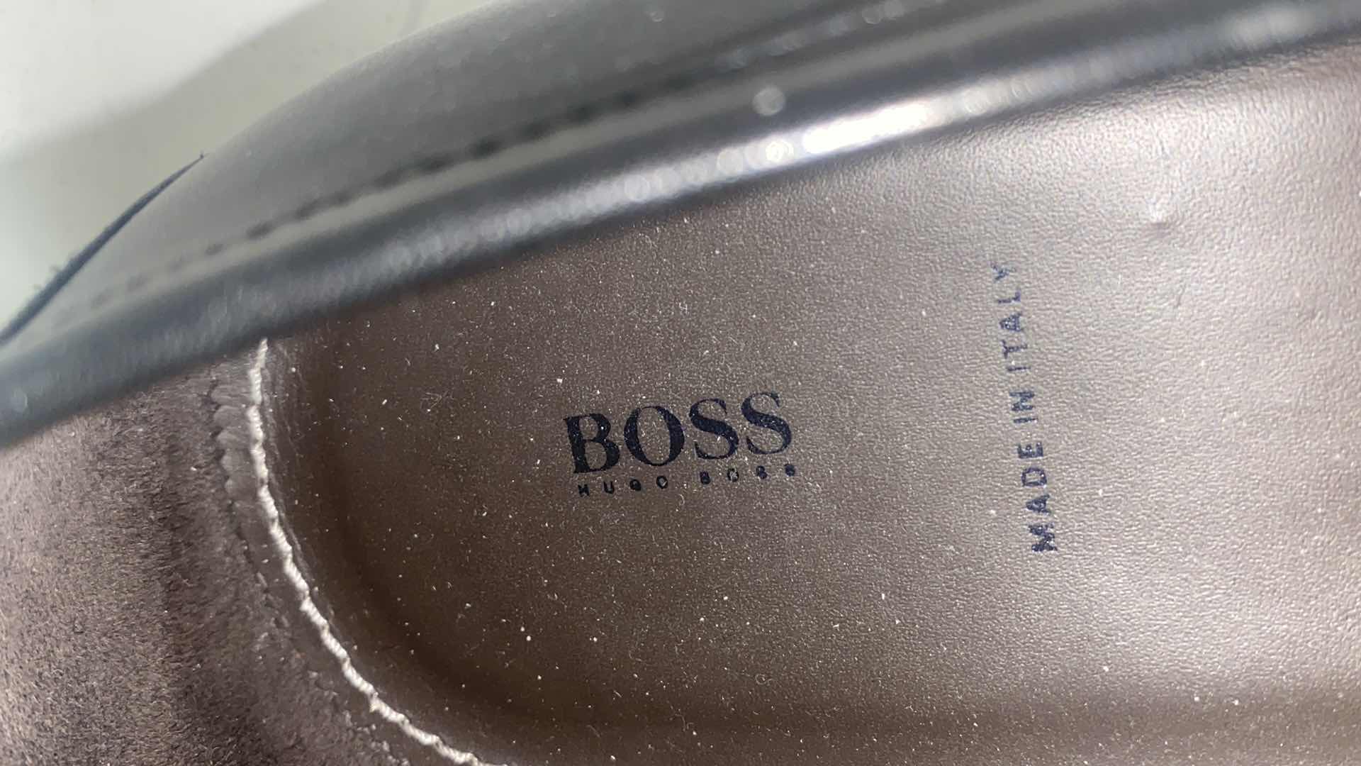 Photo 1 of MENS HUGO BOSS LOAFERS SIZE 8 1/2