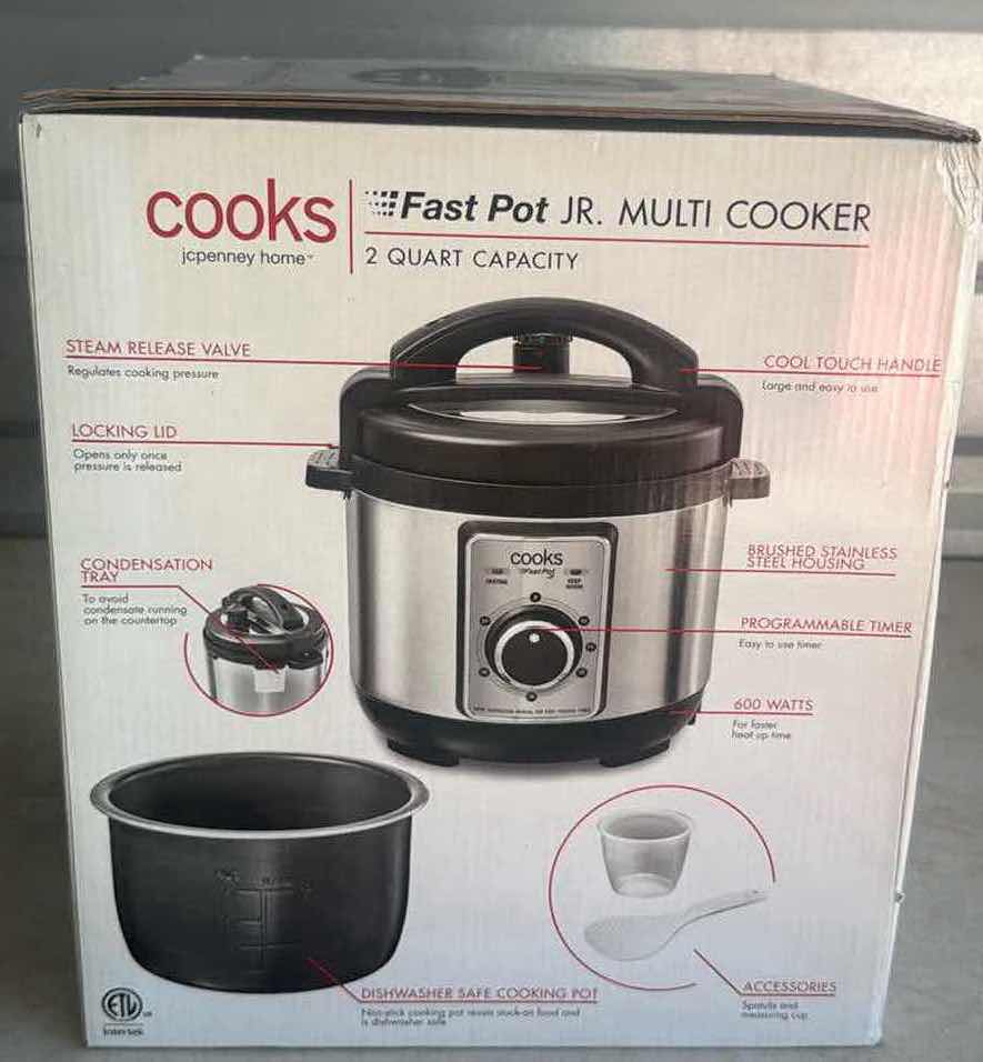 Photo 1 of NIB FAST POT MULTI COOKER