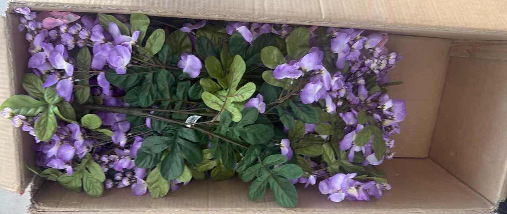 Photo 1 of CONTENTS OF BOX- PURPLE/PINK FLOWERS