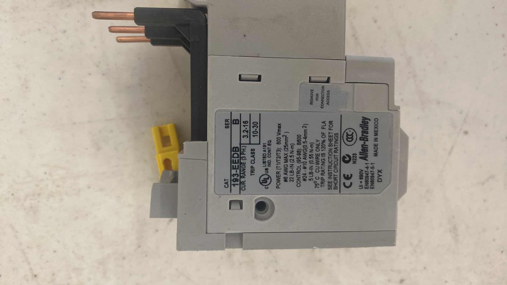 Photo 1 of ALLEN BRADLEY BULLETIN 193 E1 PLUS OVERLOAD RELAY