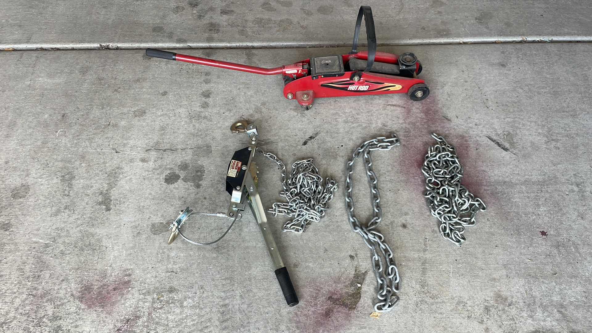 Photo 1 of JACK  CABLE WINCH PULLER AND MULTIPLE CHAINS