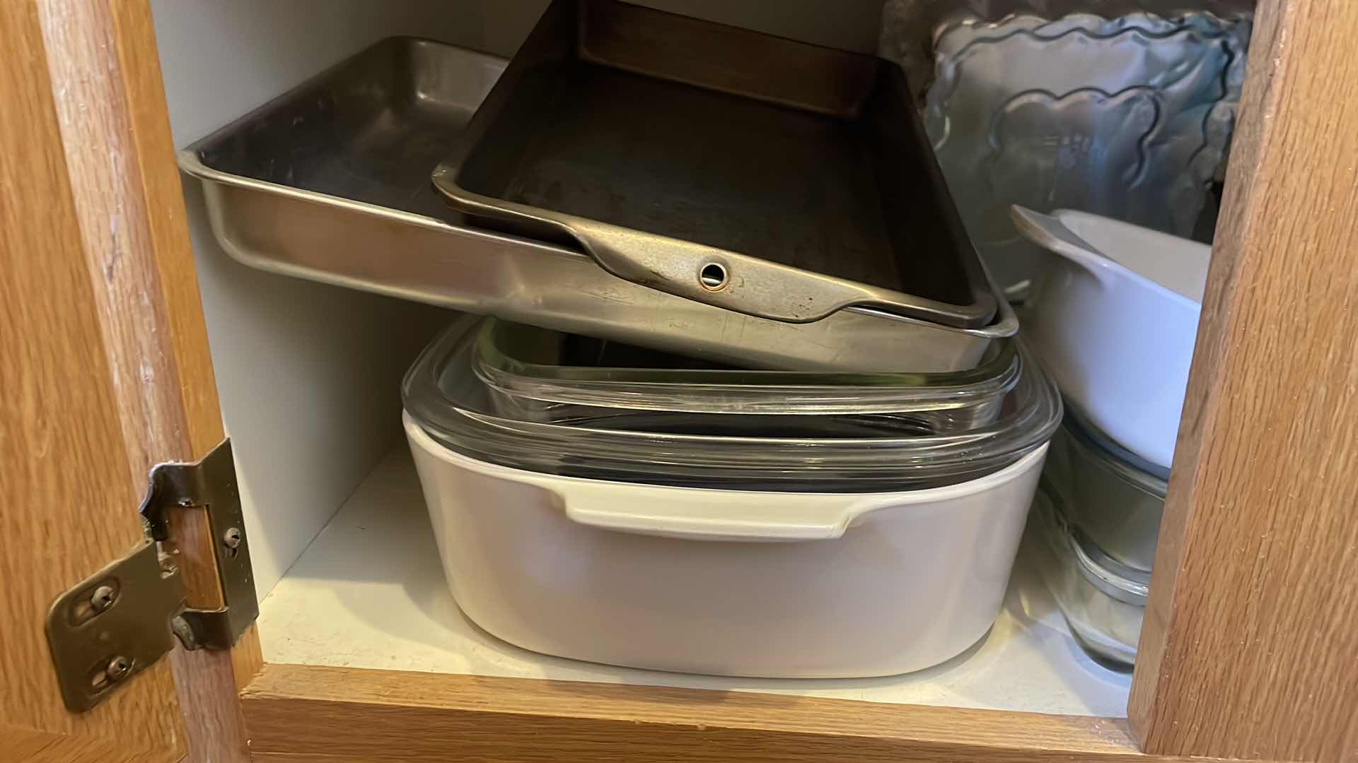 Photo 1 of PIE PANS BOWLS CORNING WARE BREAD PANS