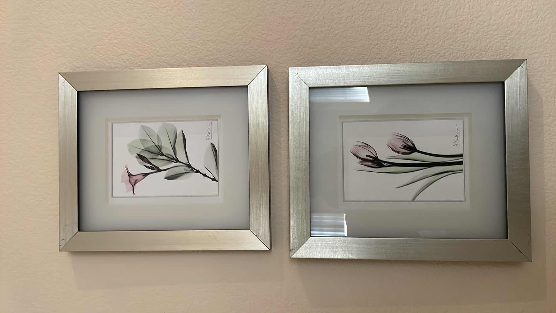 Photo 1 of WALL ART