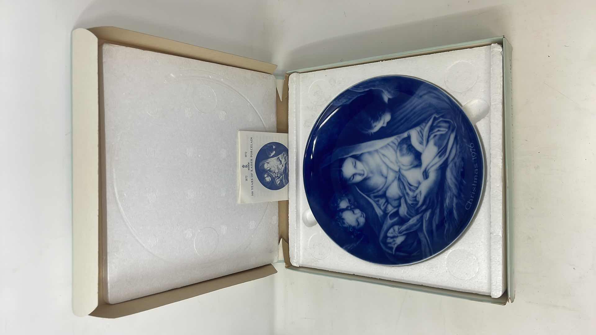Photo 1 of KAISER "CHRIST THE SAVIOR IS BORN" CHRISTMAS PLATE