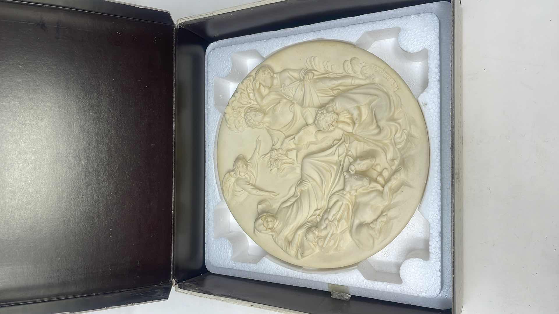 Photo 1 of THE NATIVITY LA NATIVITA IVORY ALABASTER STUDIO DANTE DI VOLTERACICI BB1202