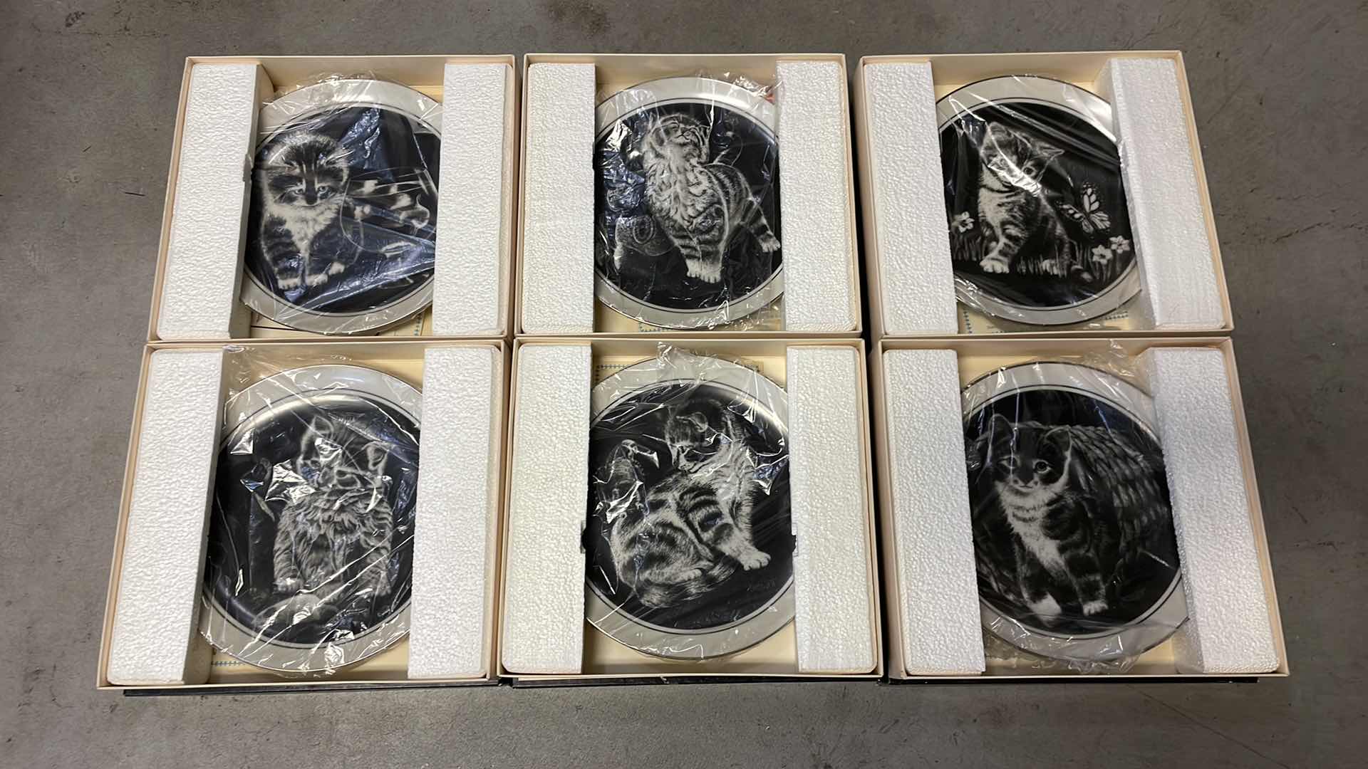 Photo 1 of KITTENS WORLD BY DROGUETT SET OF SIX(6) COLLECTORS PLATES VTG~ ART NUMBER 17309