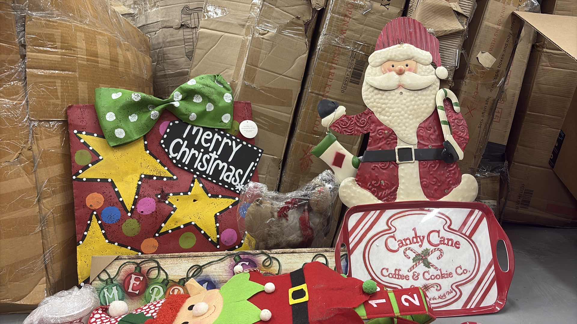Photo 1 of MISCELLANEOUS CHRISTMAS DECOR