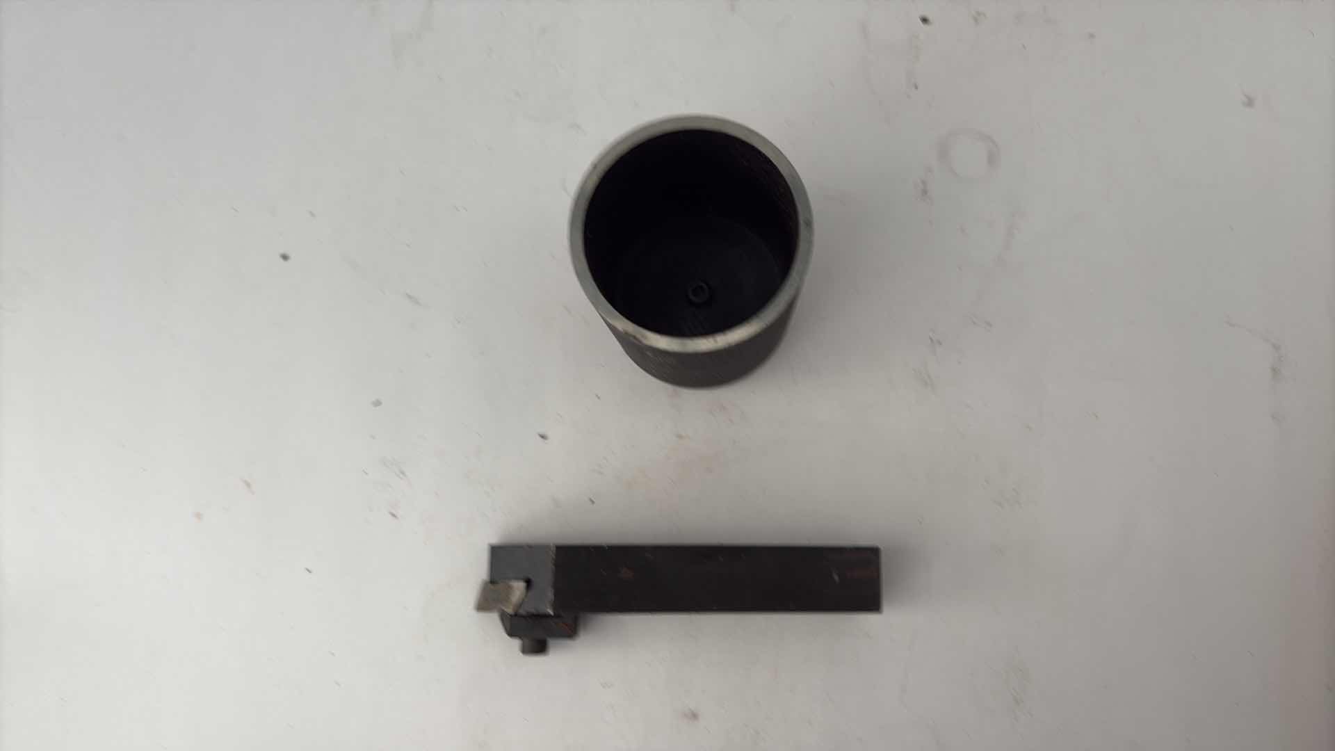 Photo 1 of (2) PCS STEEL TOOLS