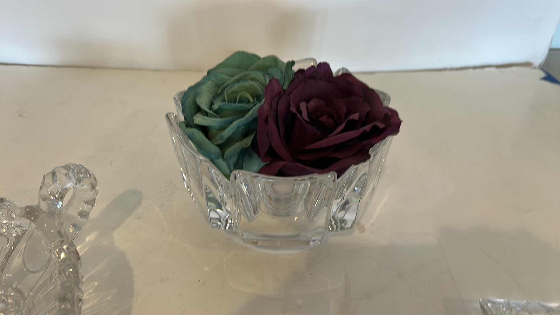 Photo 1 of 4 PC HOME DECOR ASSORTMENT (ROSE TRINKET BOX H4”)