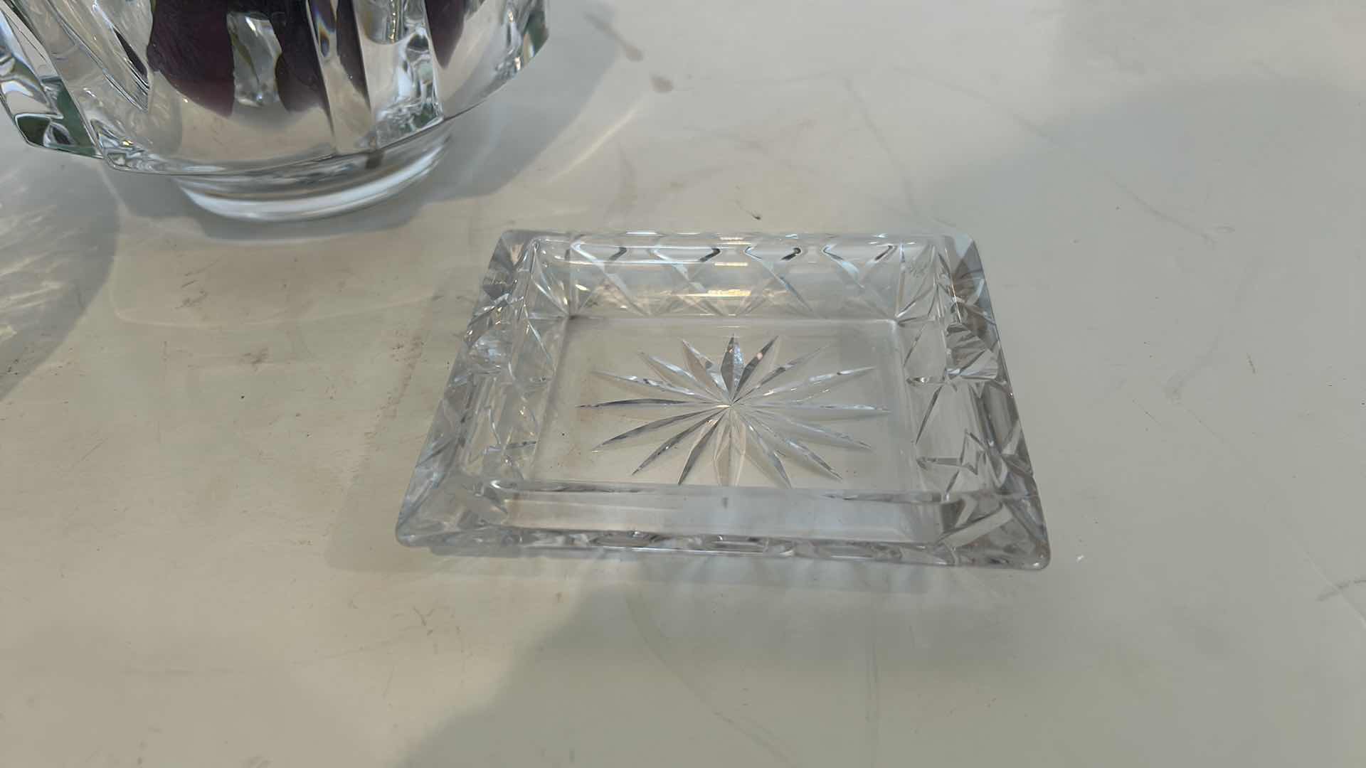 Photo 1 of 4 PC HOME DECOR ASSORTMENT (ROSE TRINKET BOX H4”)