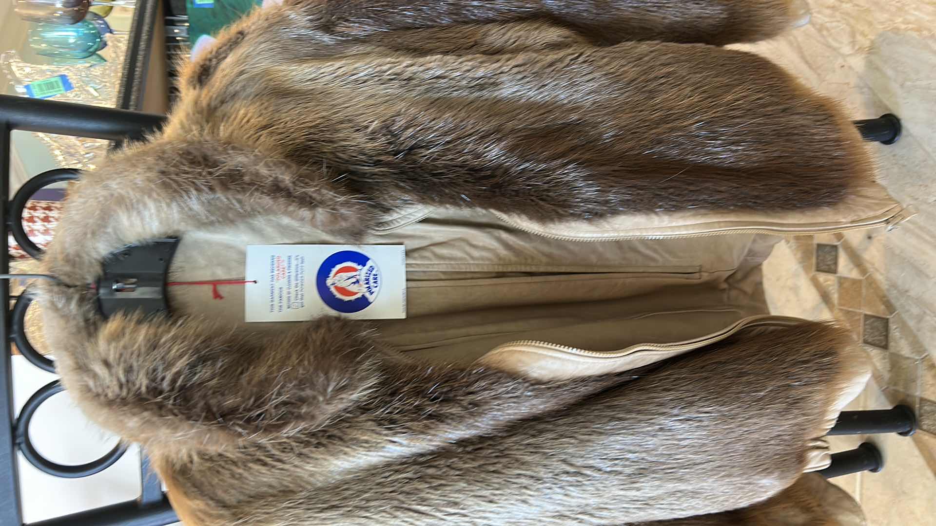 Photo 1 of UNISEX LARGE REVERSIBLE Hôtel Particulier FAUX FUR AND LEATHER JACKET SIZE LARGE