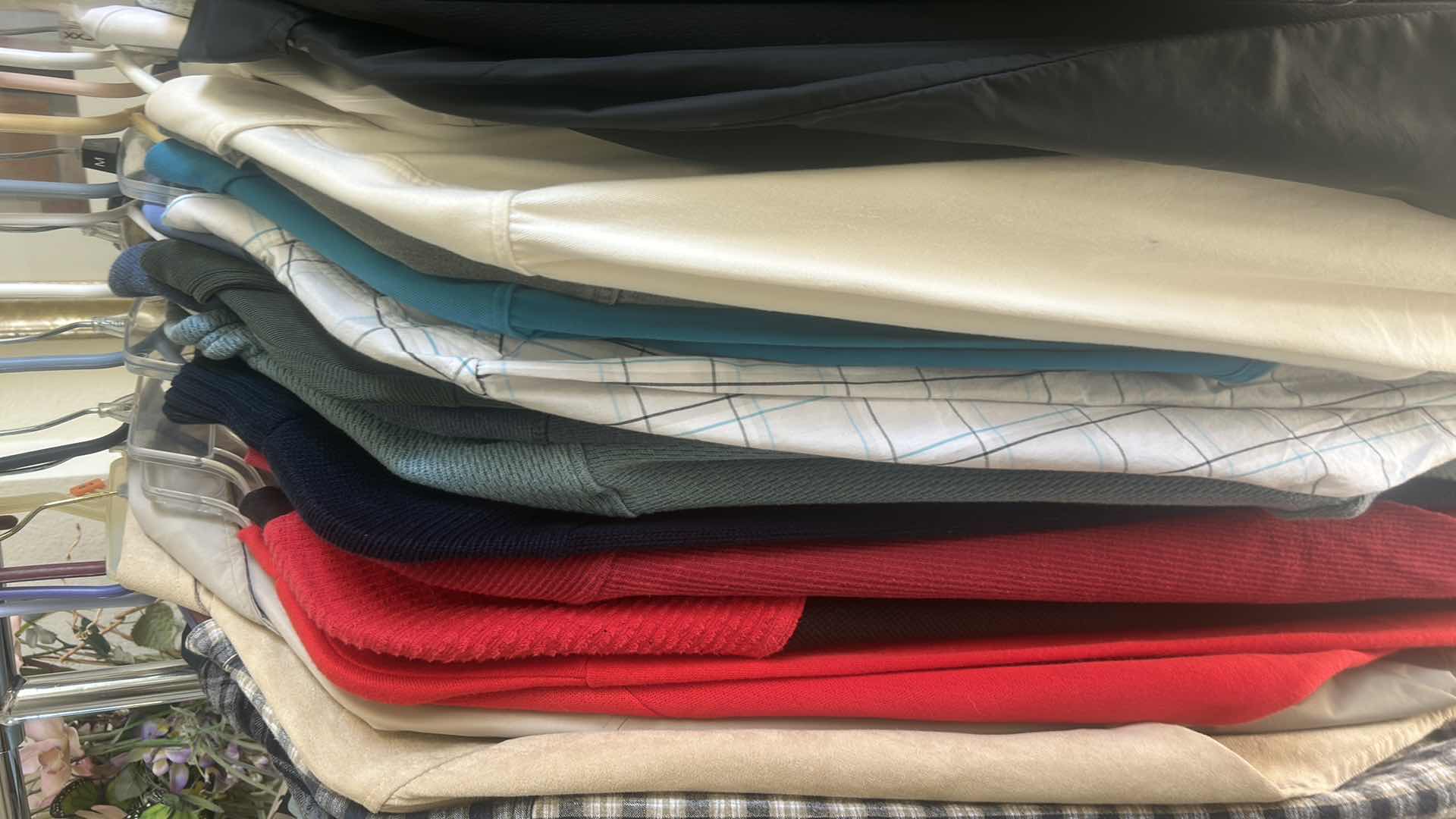 Photo 1 of MENS CLOTHING MOSTLY SIZE LARGE