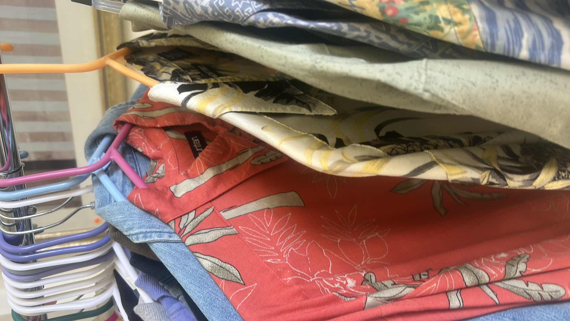 Photo 1 of MENS CLOTHING MOSTLY SIZE LARGE
