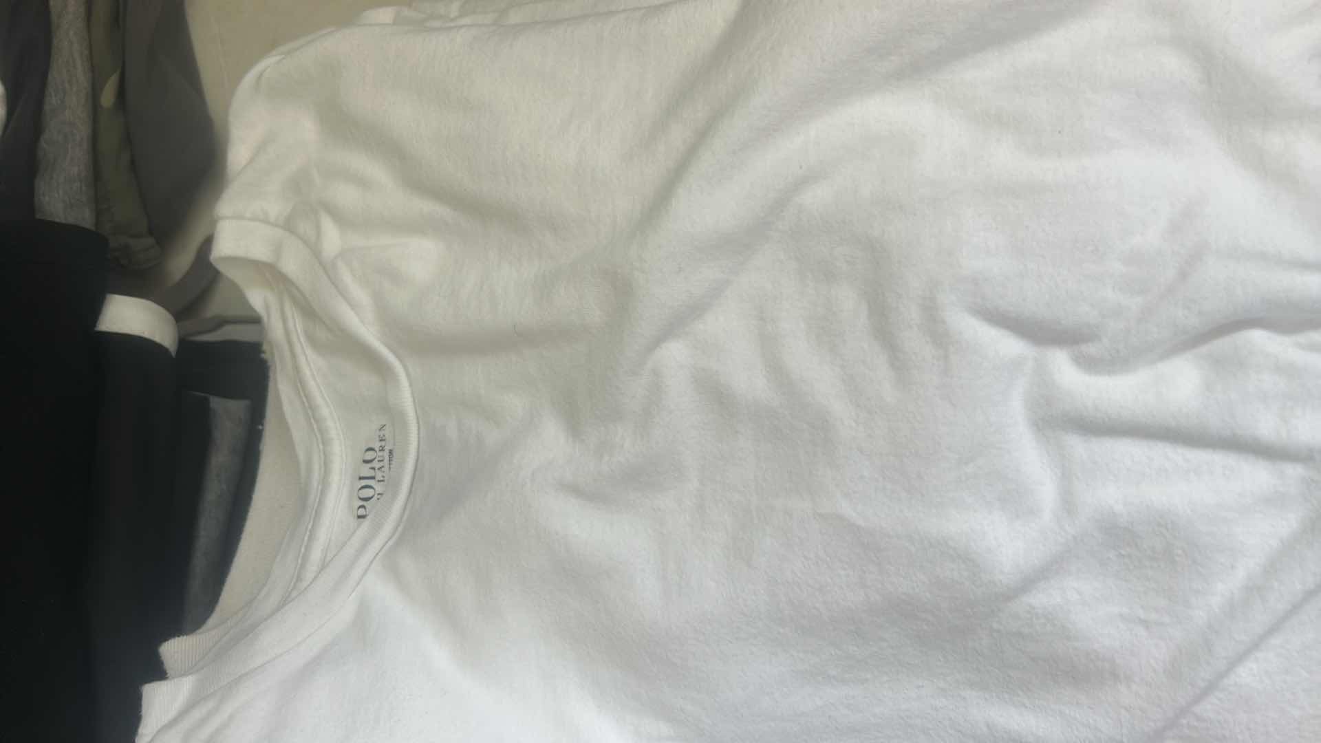Photo 1 of MENS & WOMENS  TOPS MOSTLY SIZE LARGE