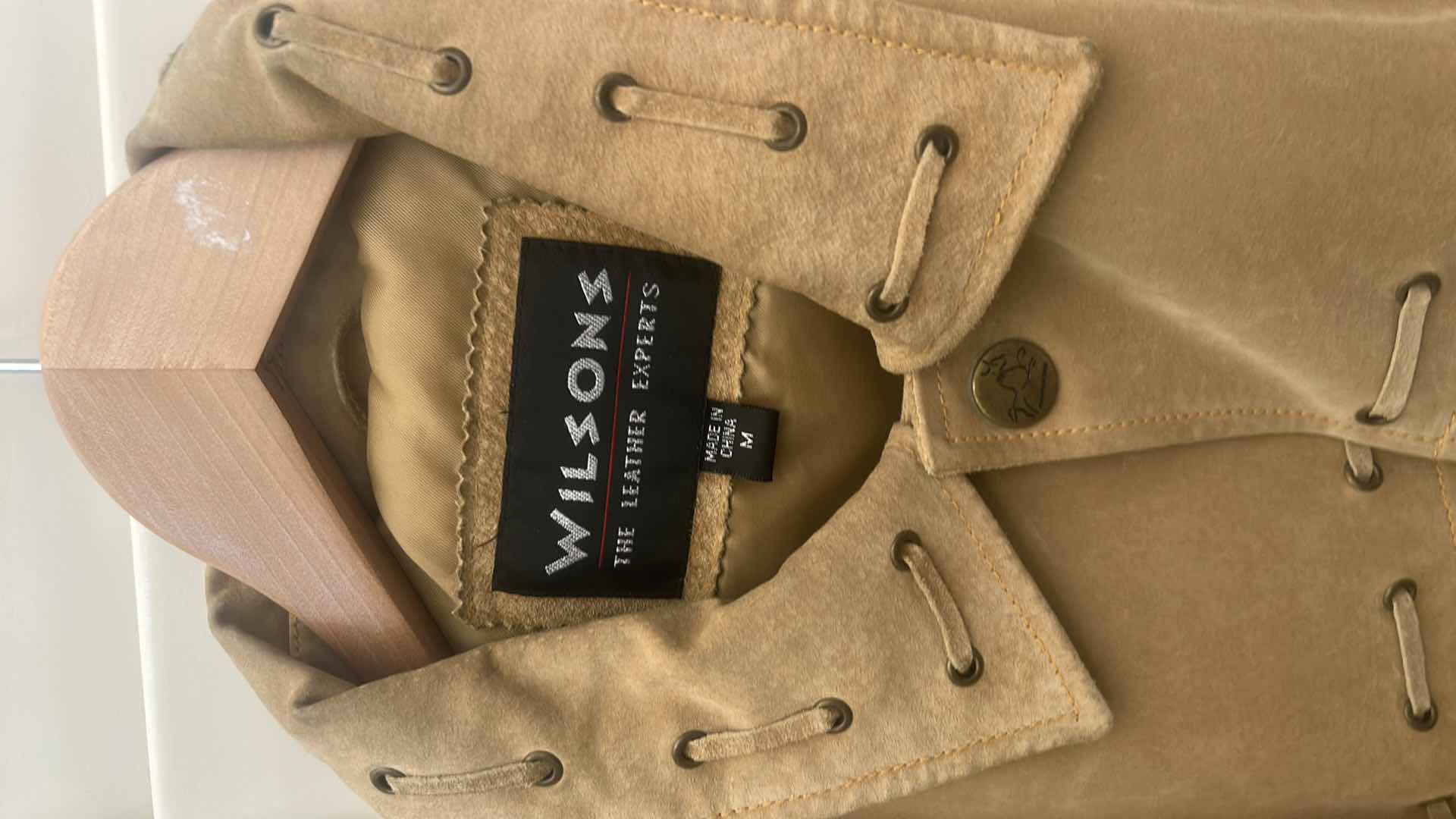 Photo 1 of WILSONS LEATHER JACKET SIZE MED
