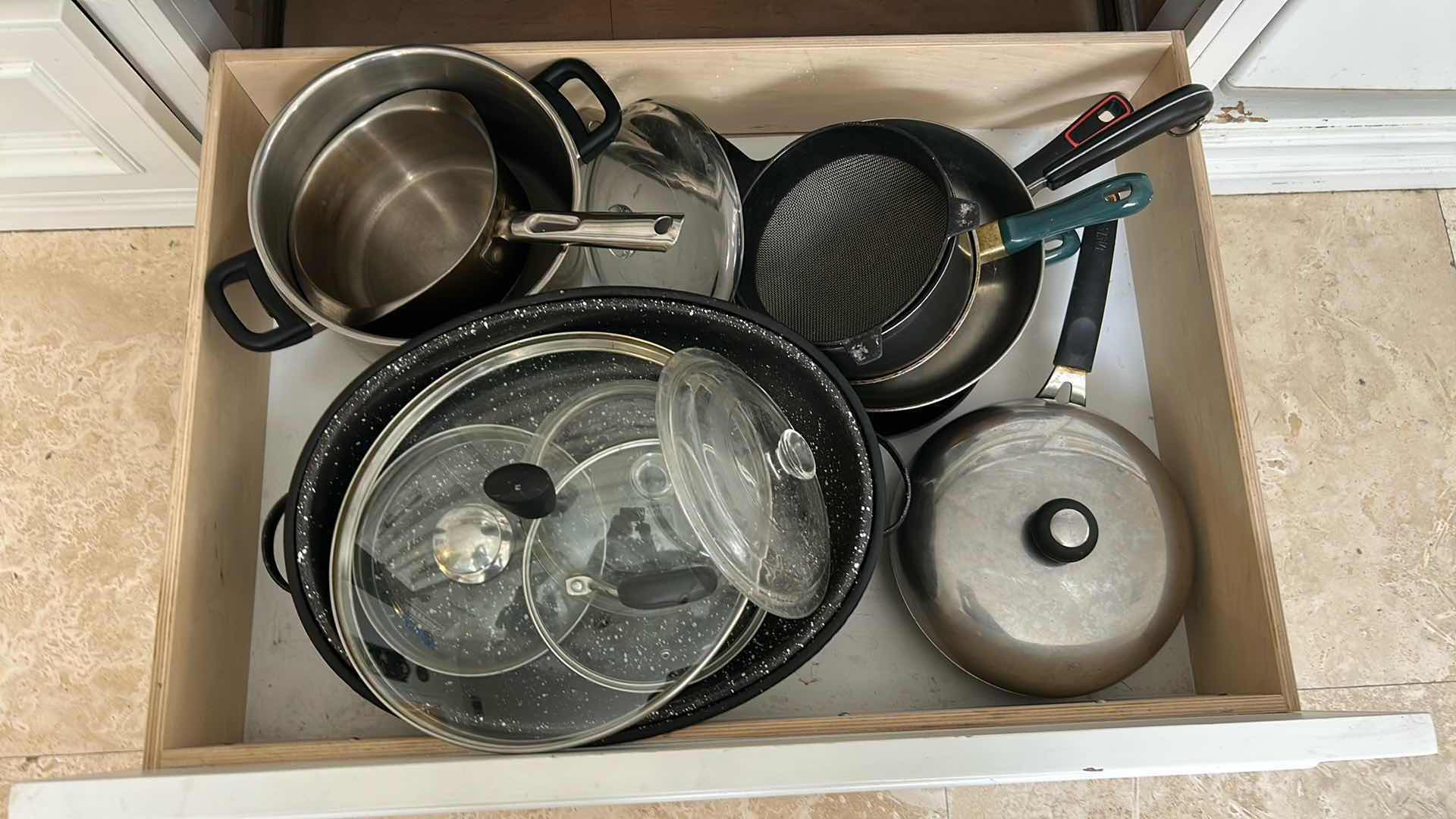 Photo 1 of CONTENTS OF DRAWER COOKWARE