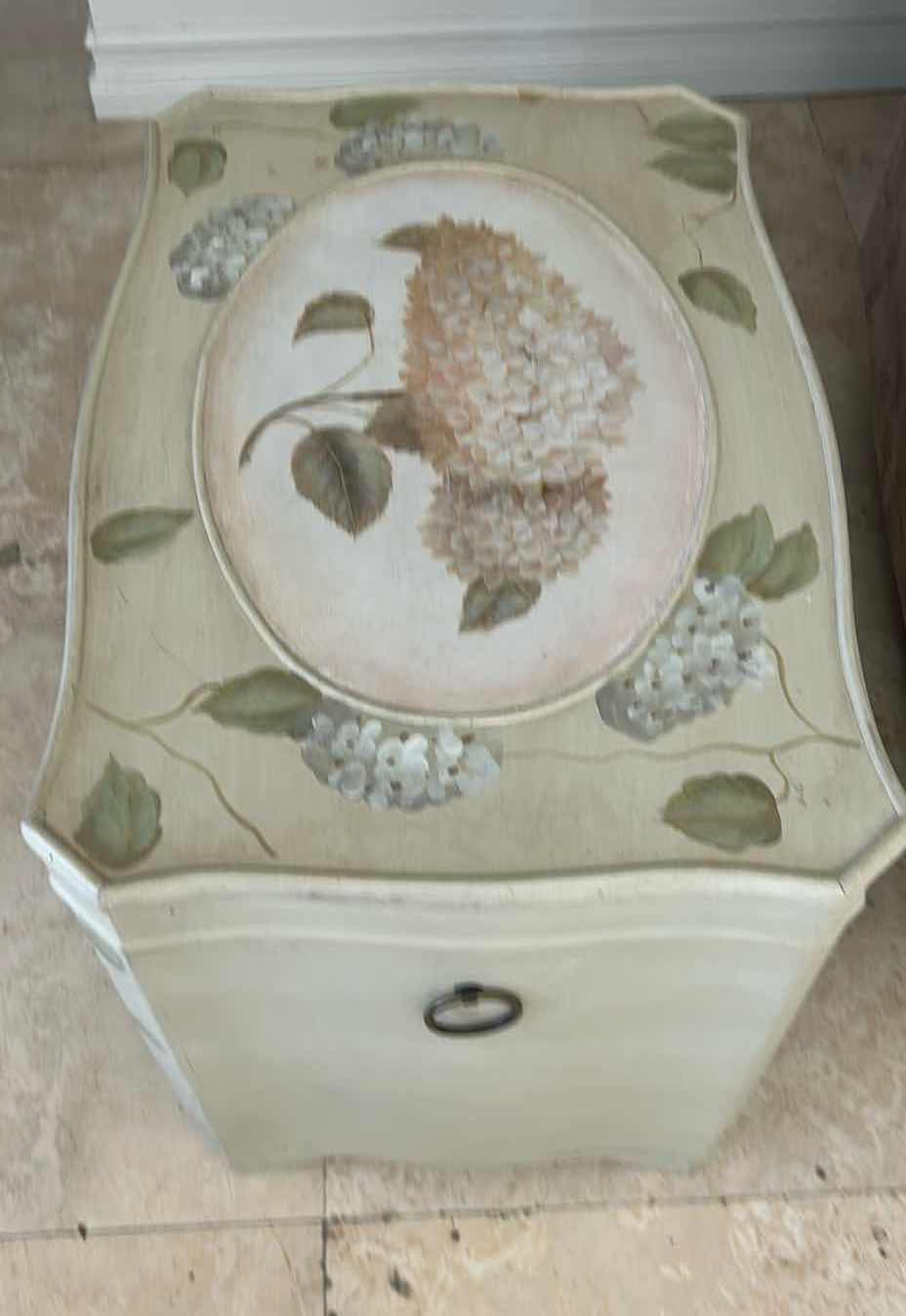 Photo 1 of 3 - HAND PAINTED FRENCH PROVINCIAL NESTING CHESTS W  HYDRANGEAS H 19" 15" 11"