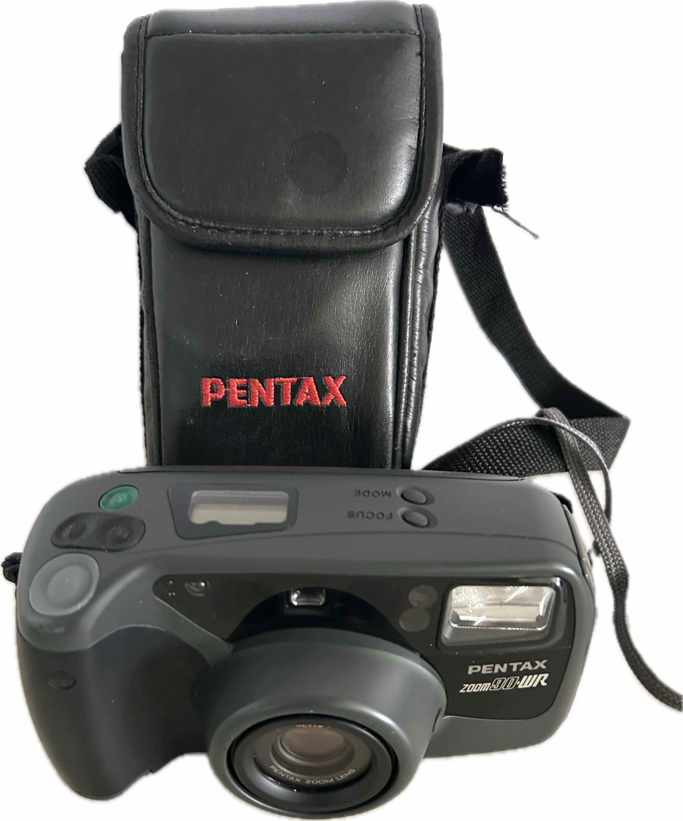 Photo 1 of VINTAGE PENTAX ZOOM 90-WR CAMERA W CASE