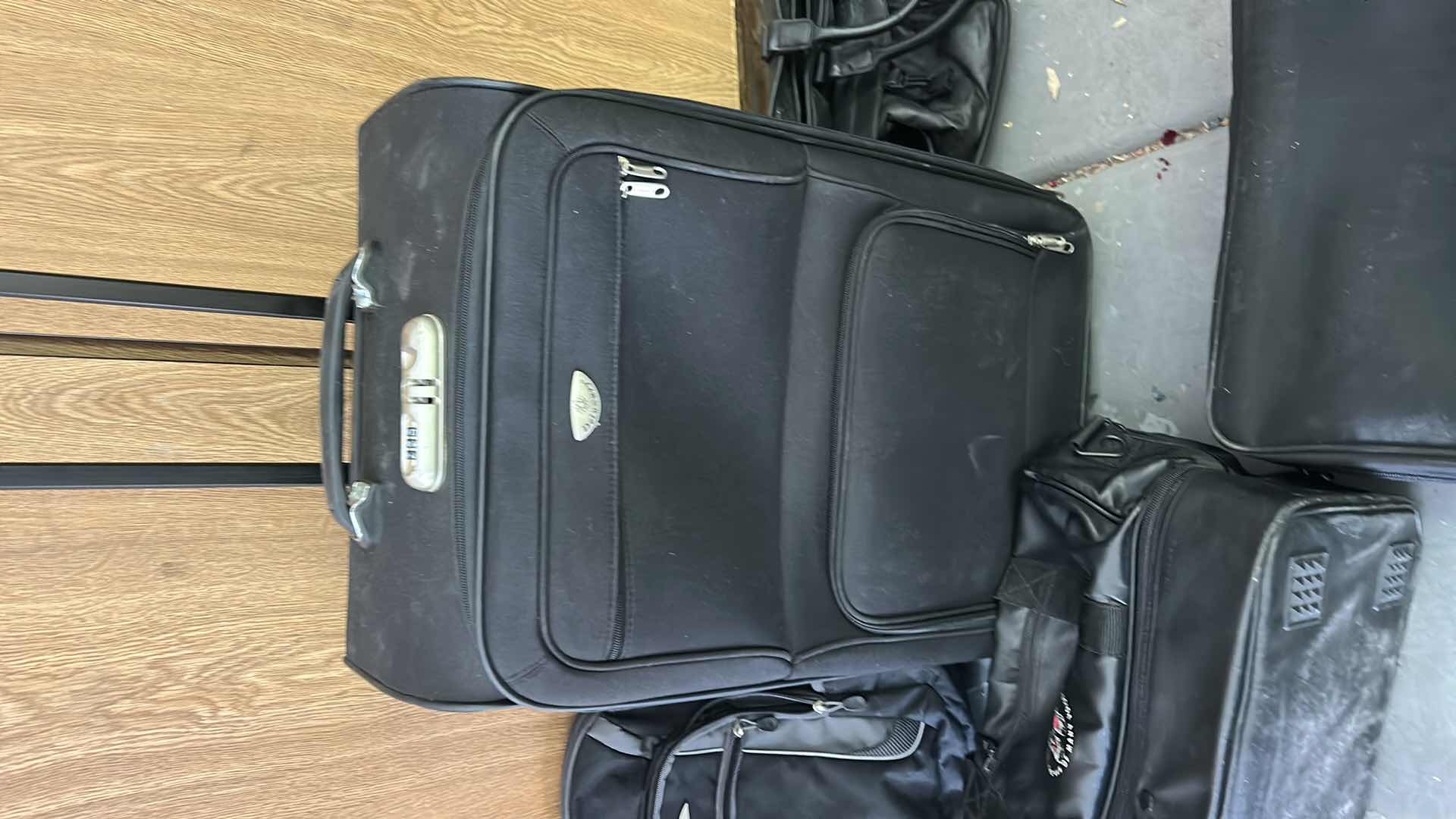 Photo 1 of LUGGAGE AND CARRYING  CASE ASSORTMENT