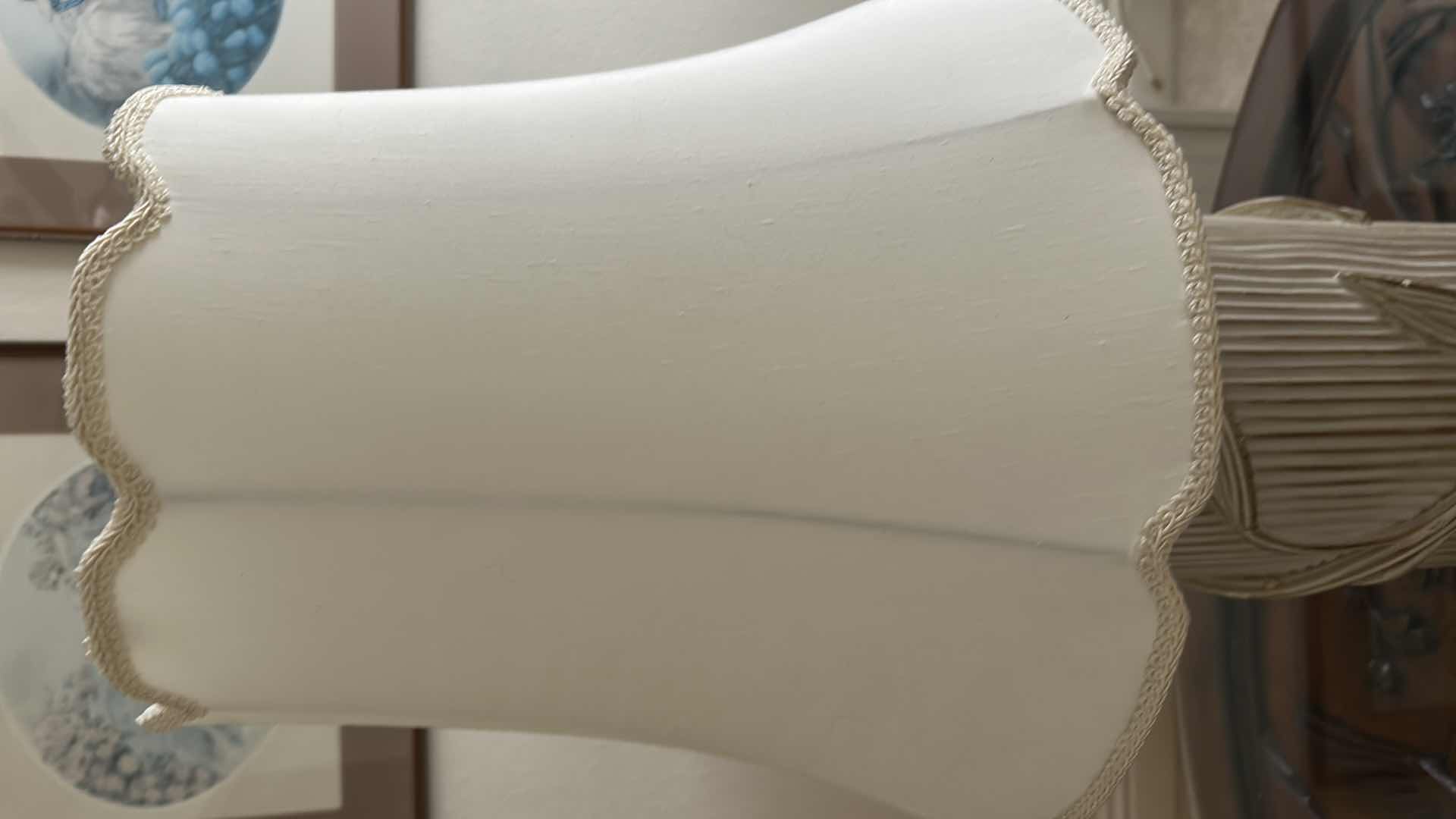 Photo 1 of VINTAGE SCULPTURAL FLORAL  DESIGN PLASTER BASE TABLE LAMP W SCALLOP BEIGE SHADE H 32" 
SOME CHIPS