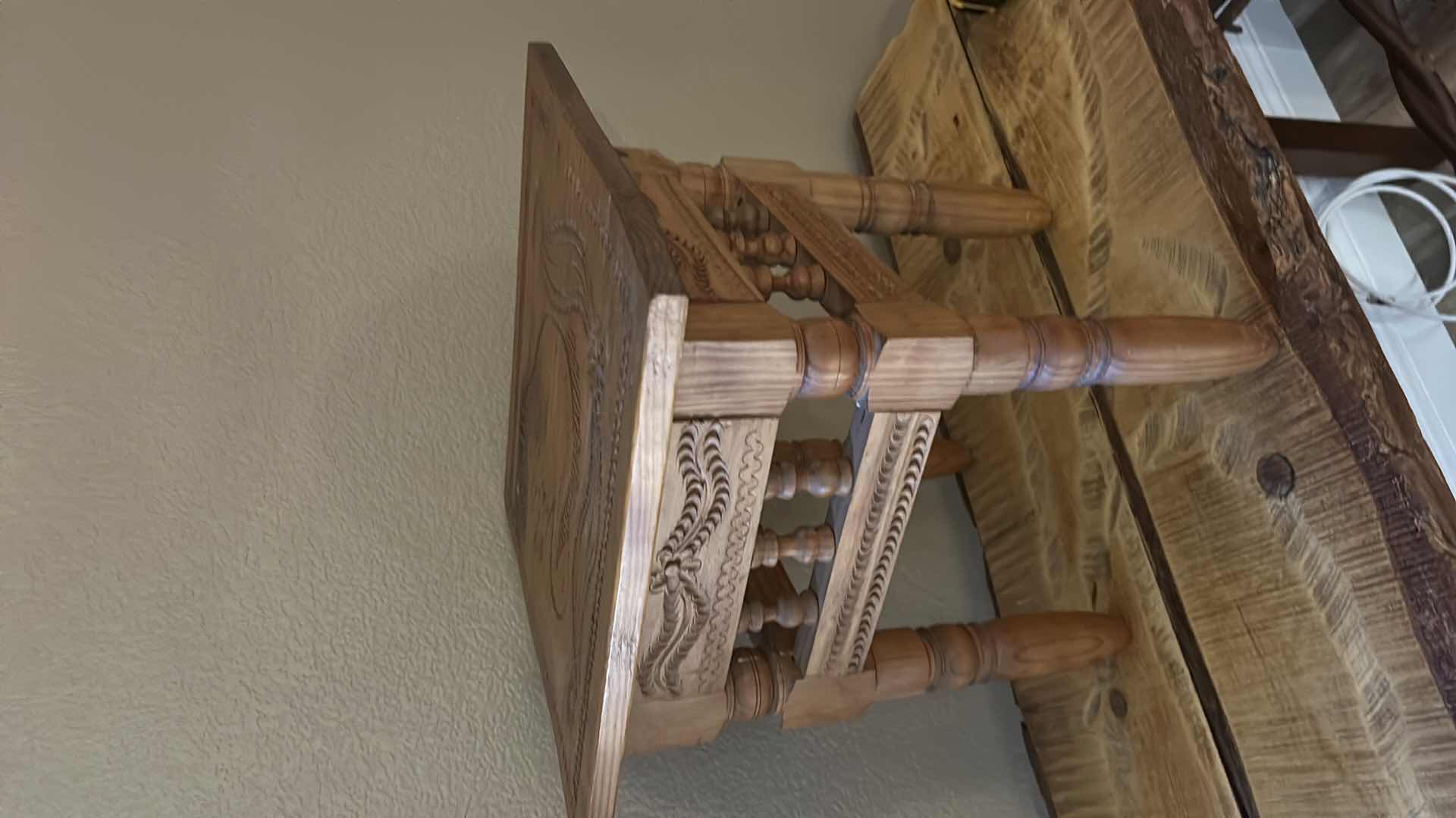 Photo 1 of CHIP CARVED WOOD VICTORIAN STYLE ACCENT TABLE / PLANT STAND WITH SWAN ENGRAVING 15” x H17”