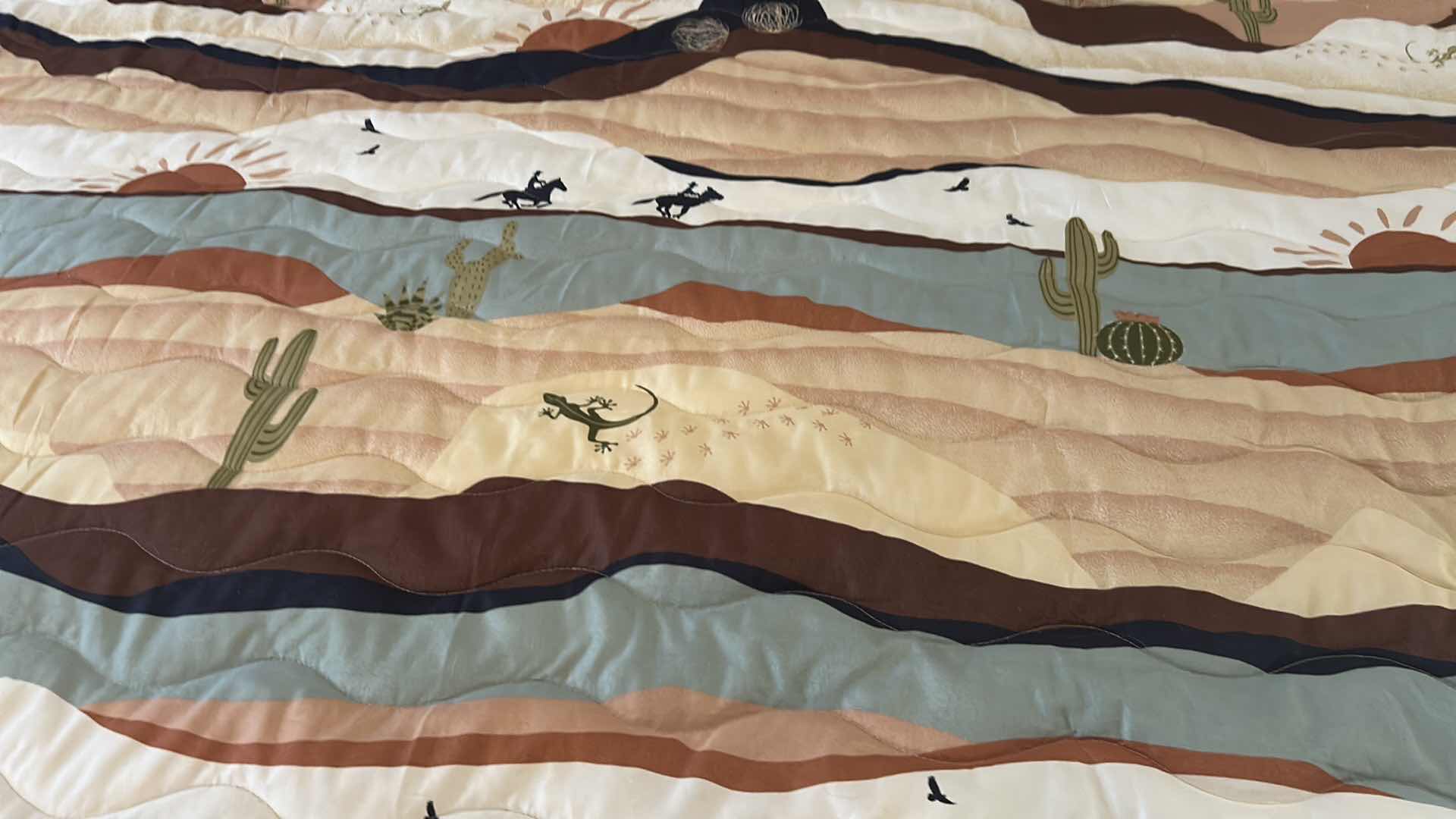 Photo 1 of KING 3 PC SOUTHWEST MICROFIBER QUILT SET W 2 DECORATIVE PILLOWS BED SOLD SEPARATELY