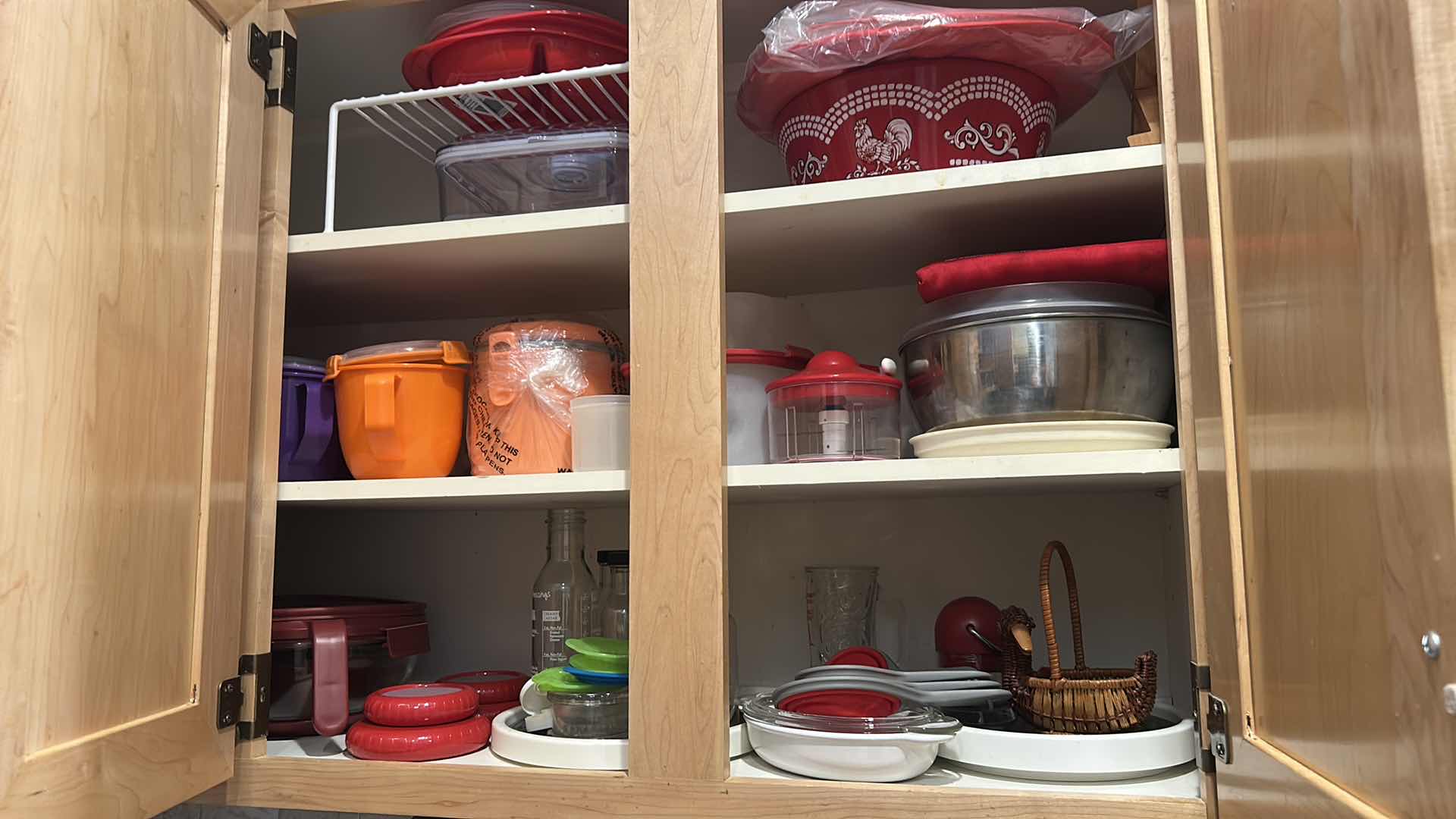 Photo 1 of CONTENTS OF CABINET ASSORTED PLASTIC