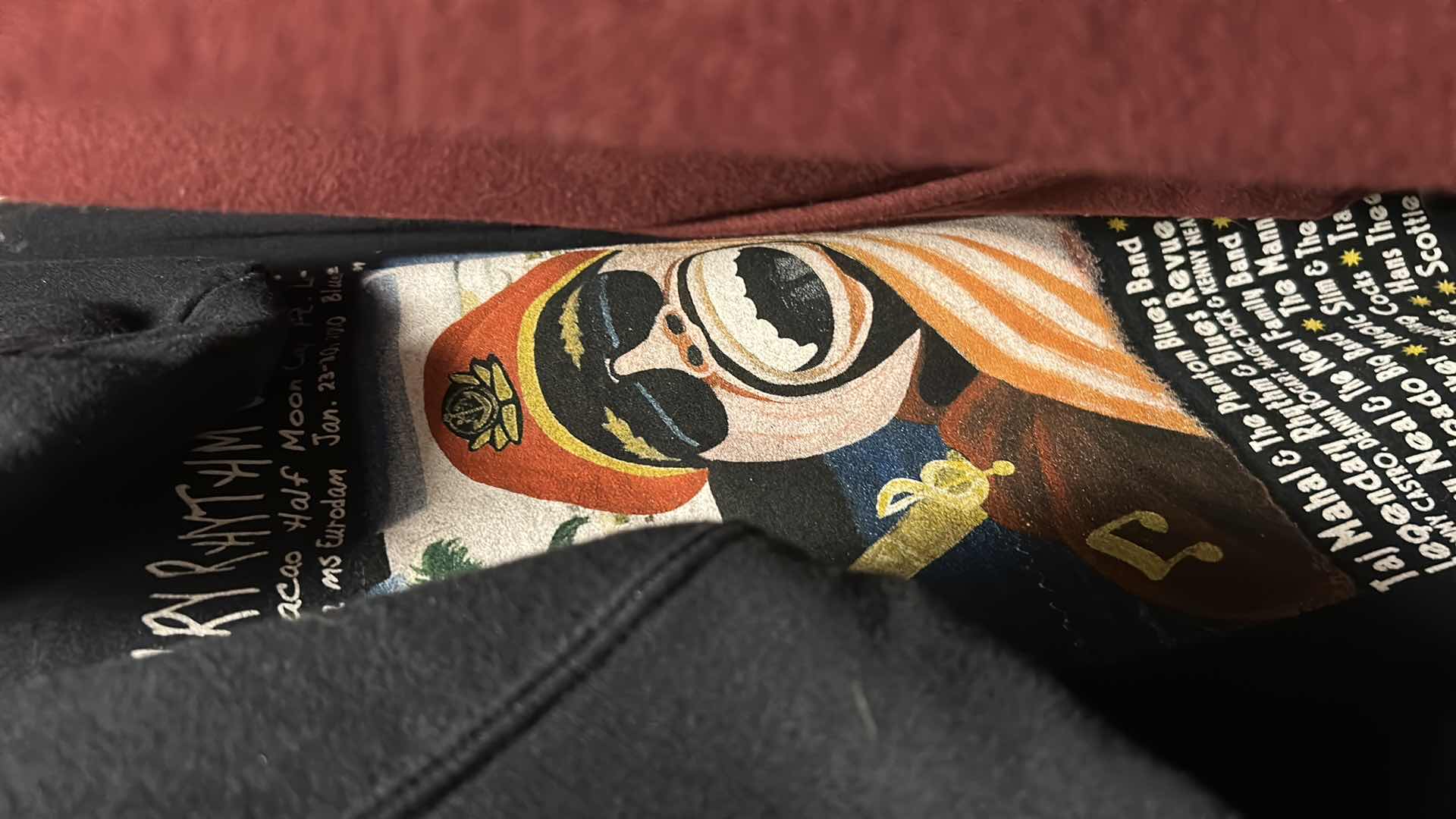 Photo 1 of ASSORTED WOMEN SWEATSHIRTS SUZE M & L