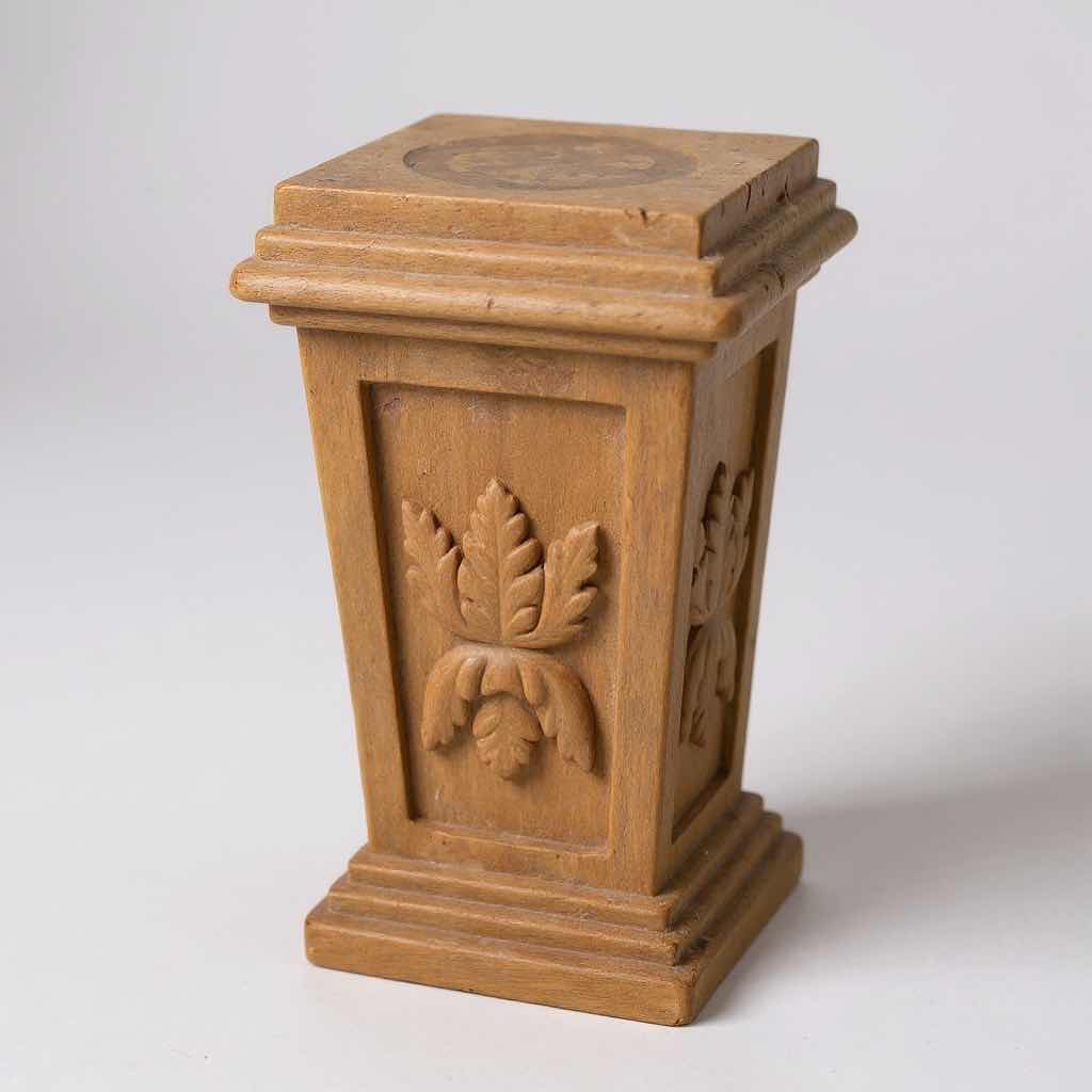 Photo 1 of CARVED LEAF CEMENT DISPLAY STAND H 27"